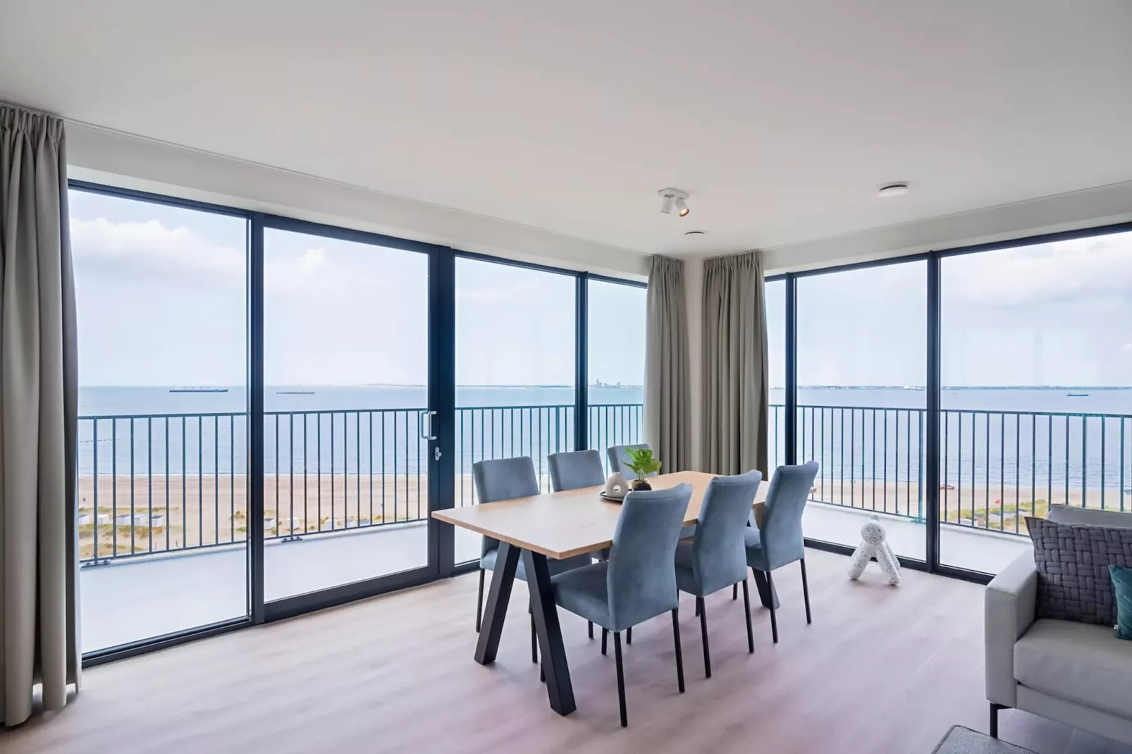 Breskens Apartments & Penthouses 5-Exterior summer