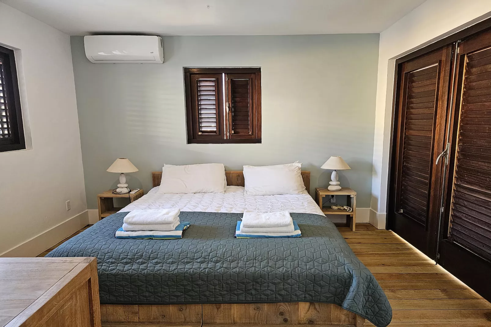 Villa Fleur de Marie-Bedroom