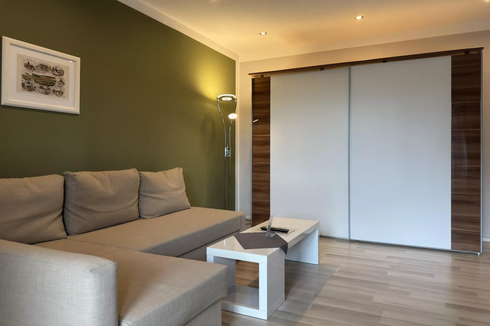 4 Personen App-Living room