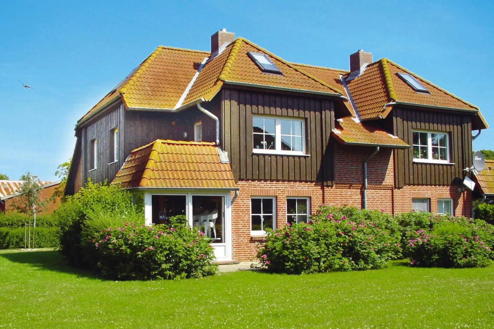4-Raum über 2 Etagen / 105 m² / W 56b DG 4 P-Exterior summer