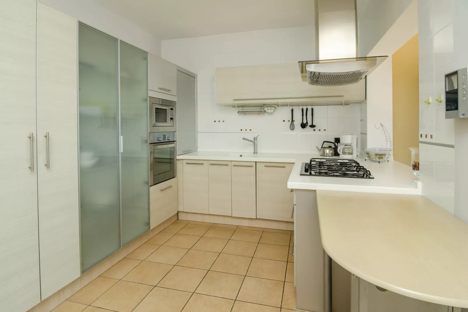 Casa Chloé-Kitchen