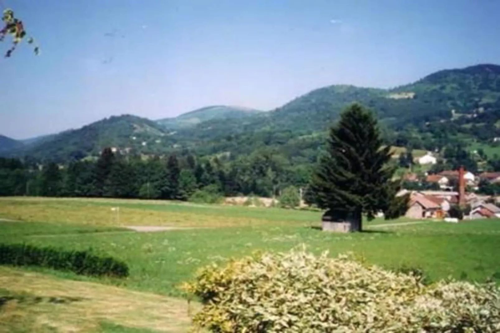 Les Chalets des Ayes 12-Area winter 20km