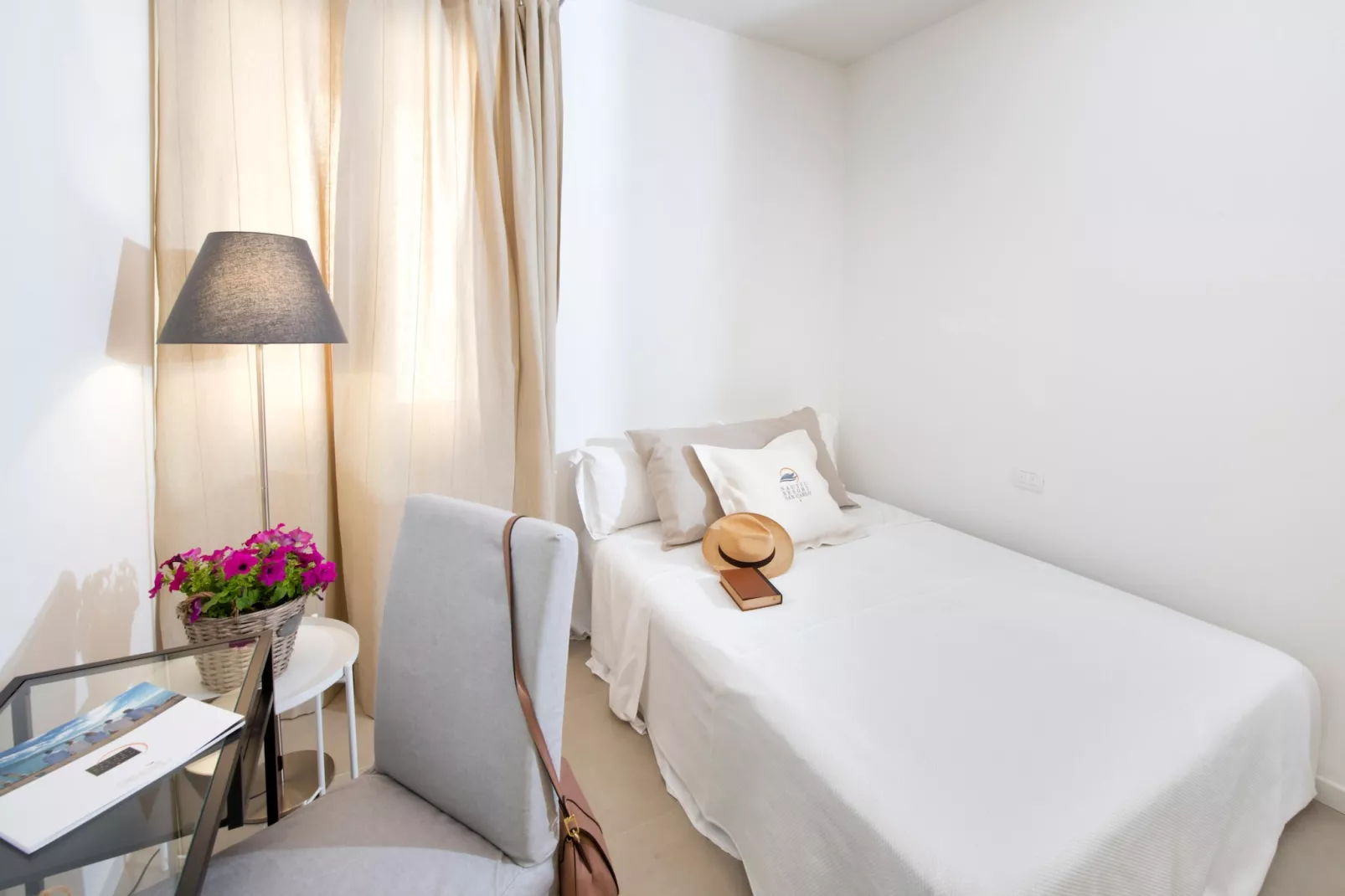 Apartment Limone Residence Nautic Resort San Carlo Gargnano-Quadrilo 110qm-Schlafzimmer