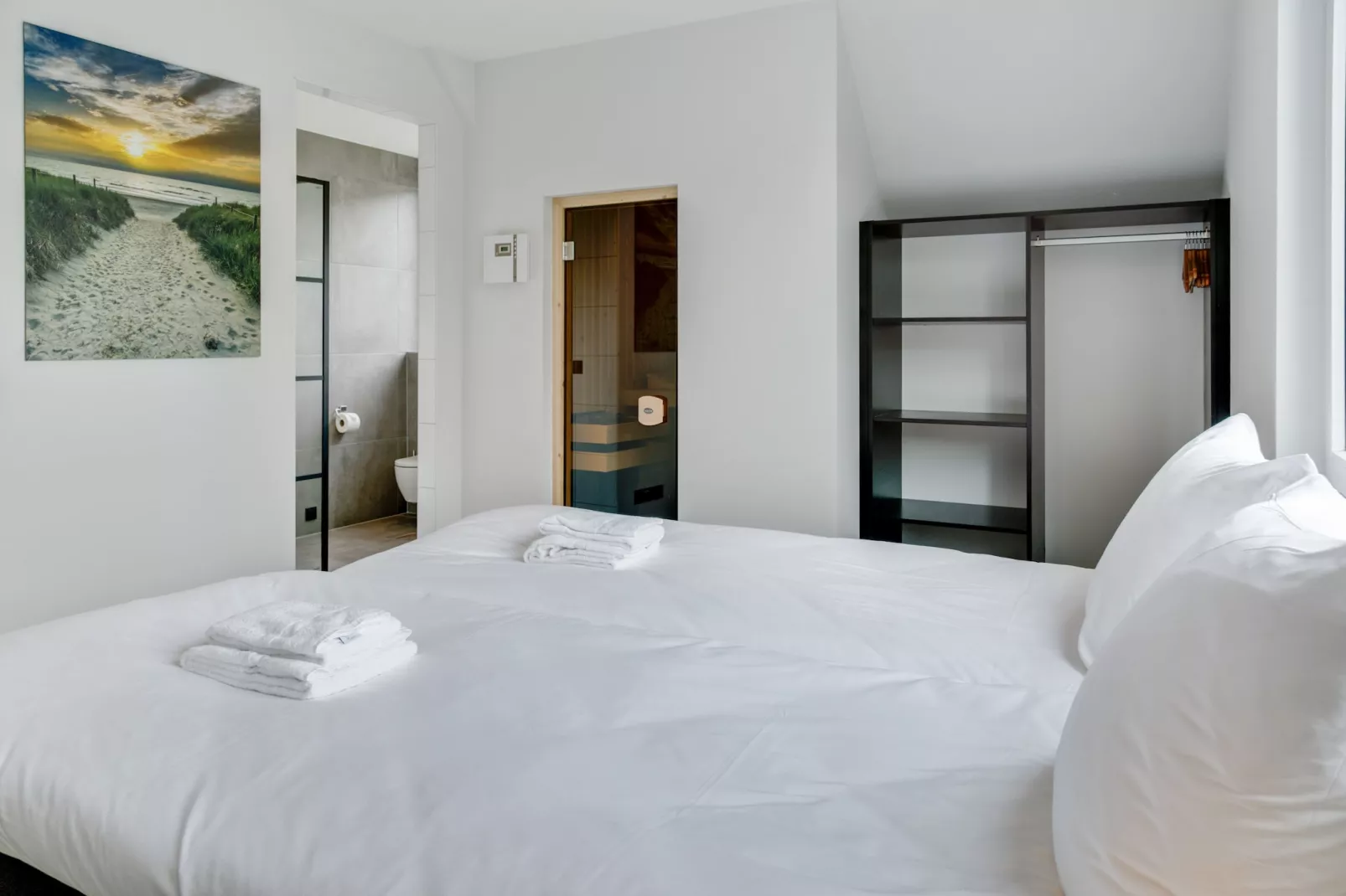 De  Koog  nr 3 - 6 pers woning de luxe-Bedroom