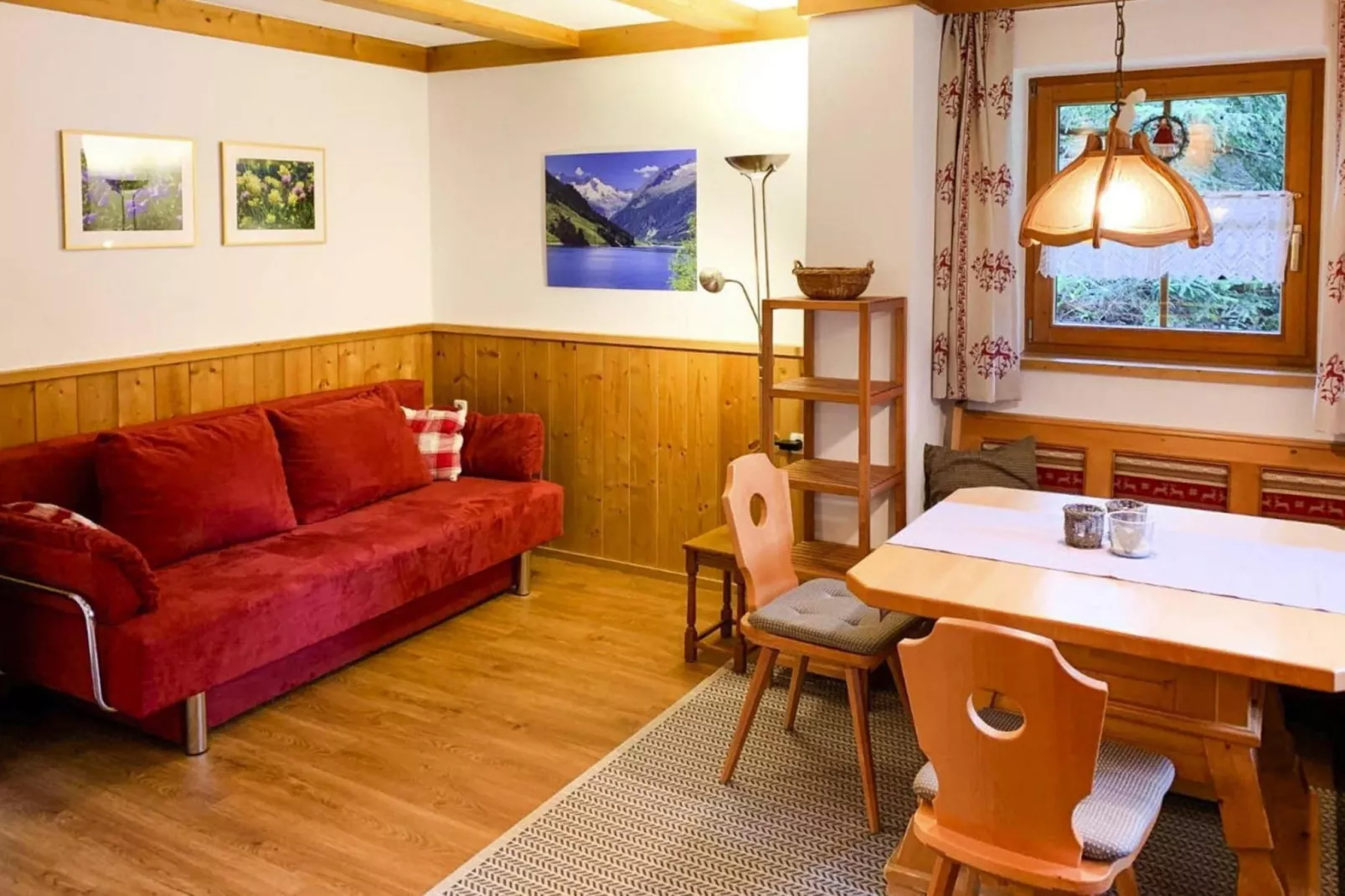 Merlenhütte-Living room