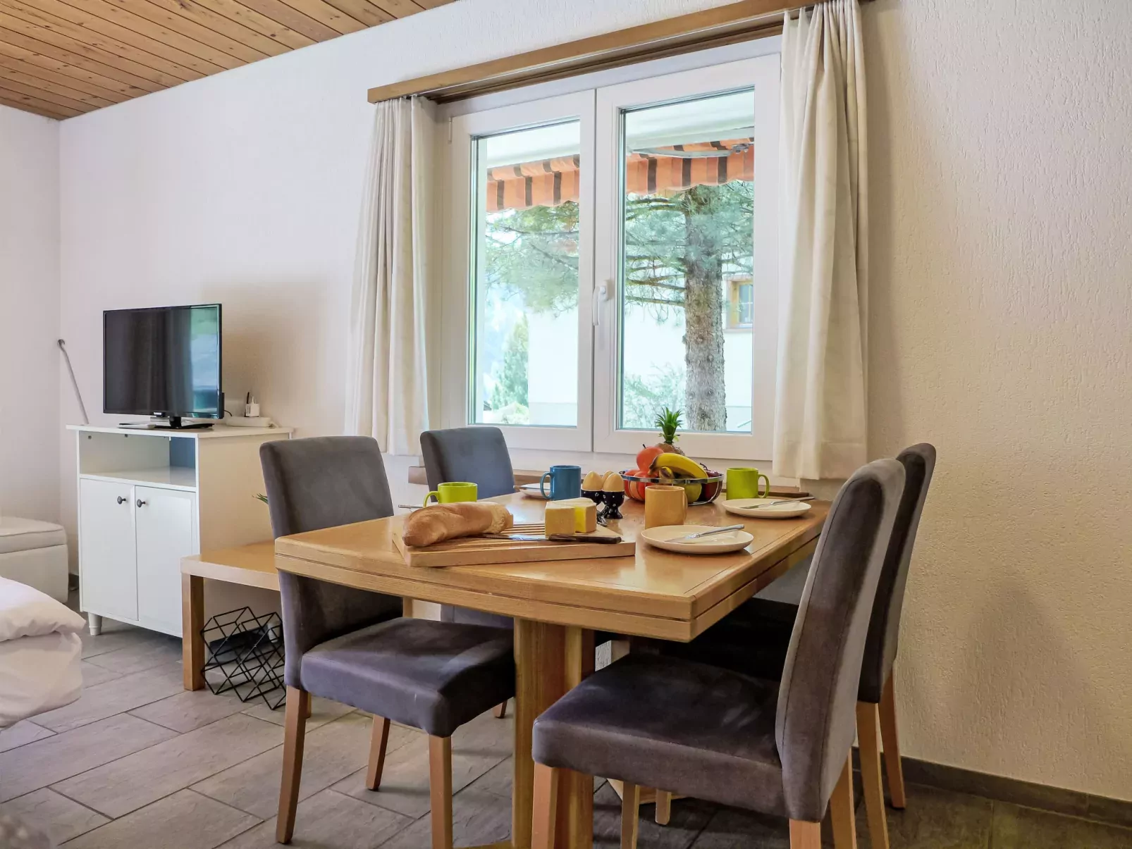 Chalet Almis-Bödeli-Drinnen