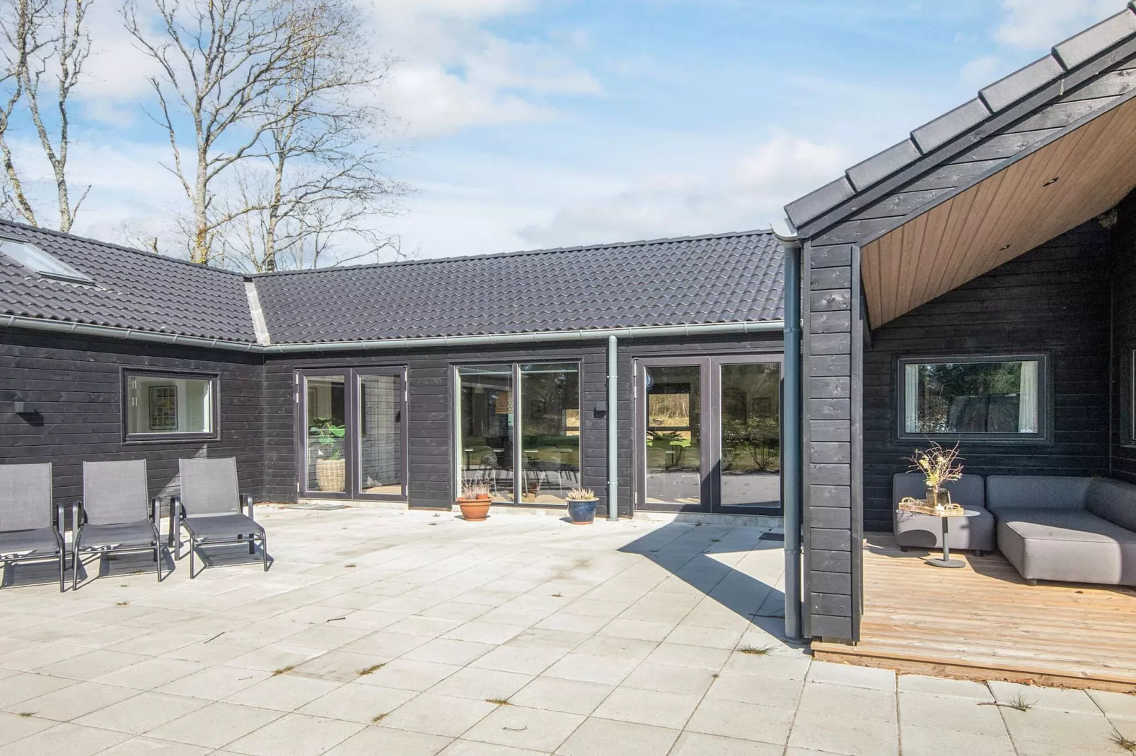 5 star holiday home in Henne-View
