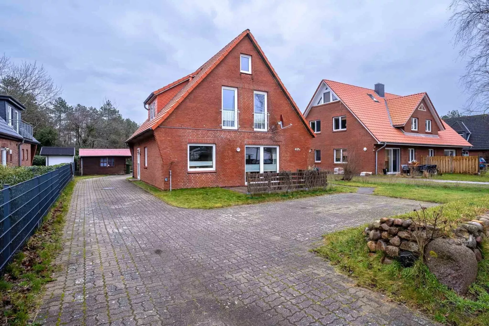 Strand-Grasnelke-Exterior summer