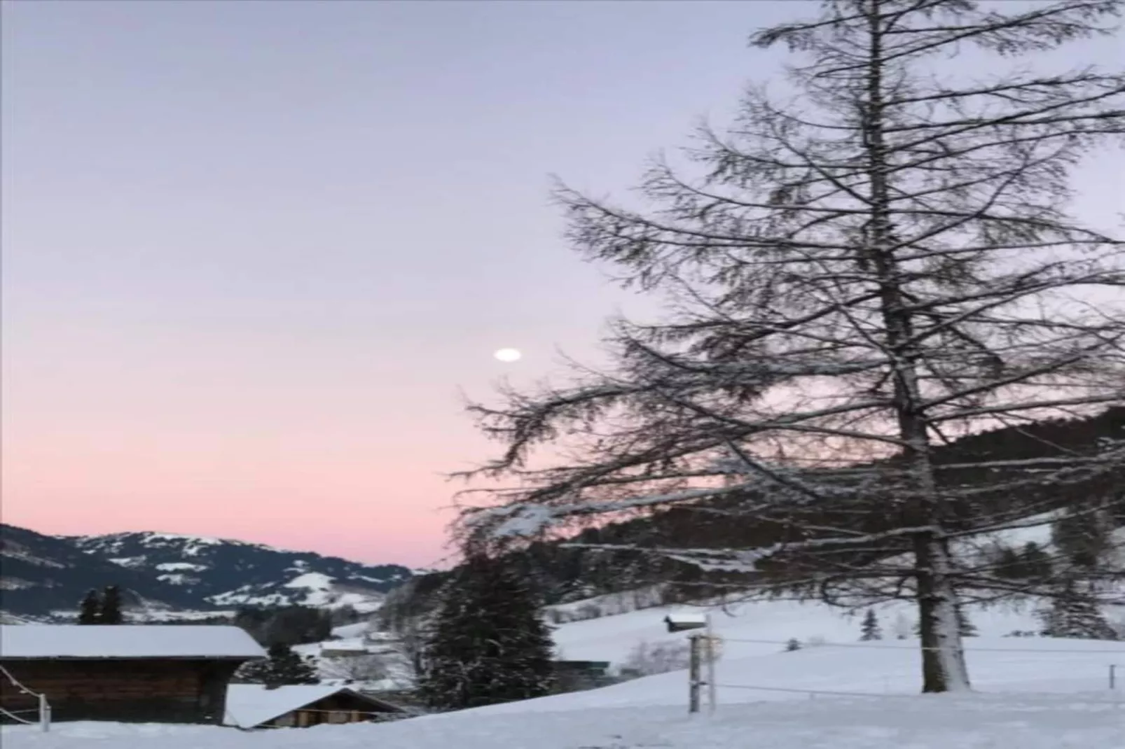 Beautiful Modern Chalet in the Gstaad Region-Gebiet Winter 5 km