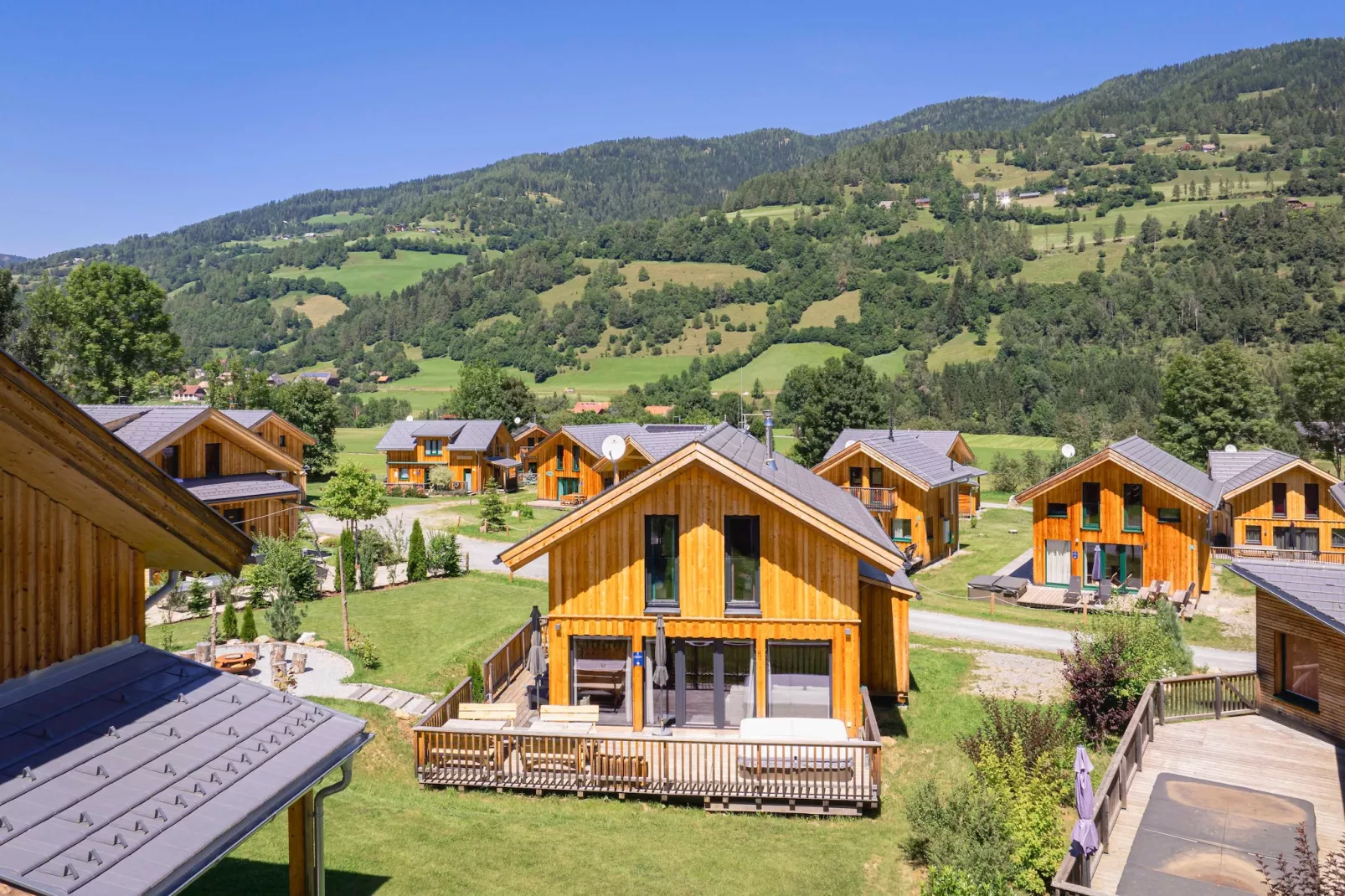 Kreischberg Chalets 50-Exterior summer