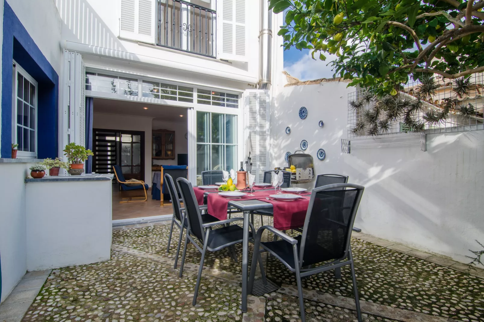 Na Llebrona-Exterior summer
