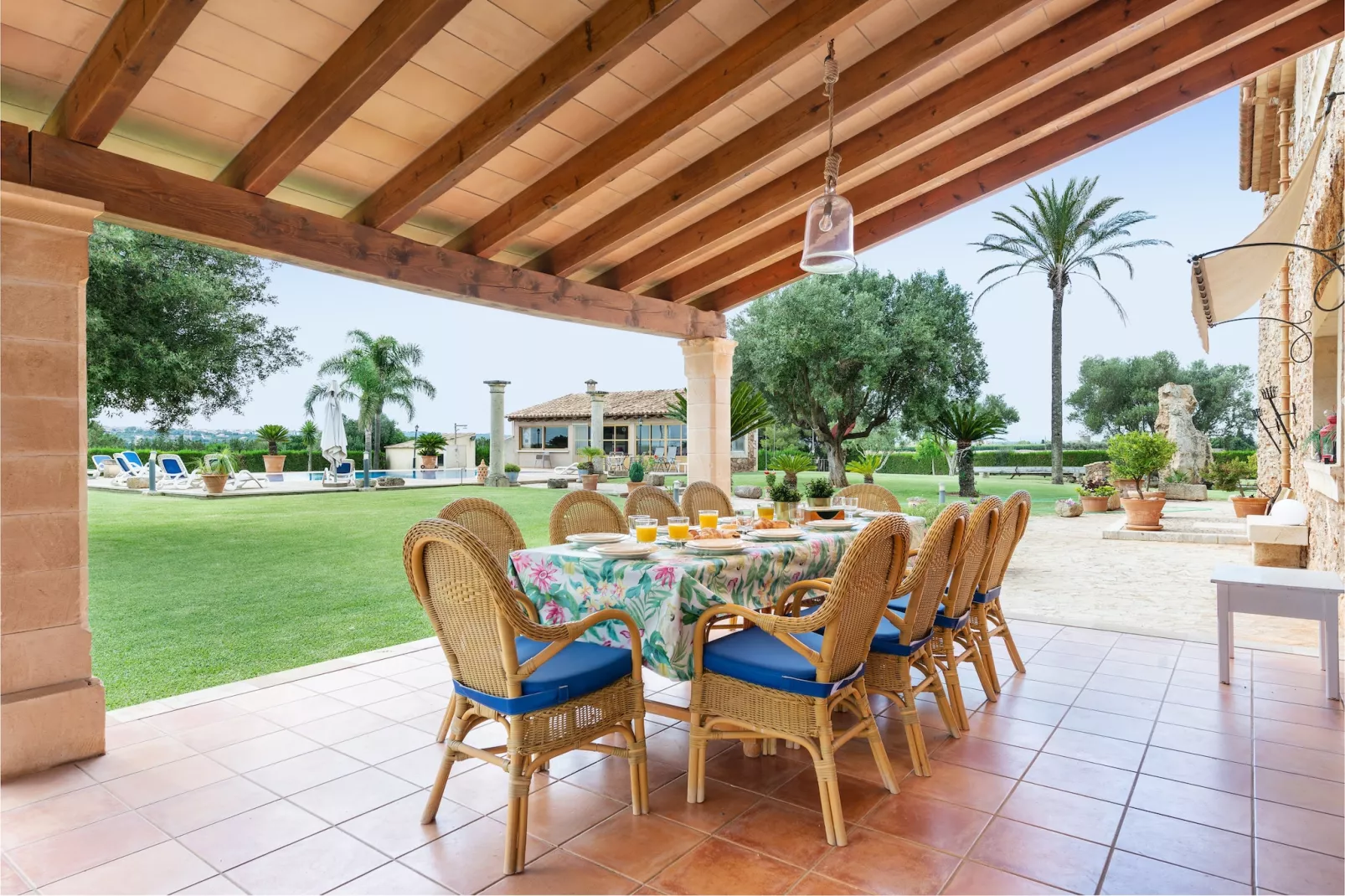 Can Colis-Terrace balcony