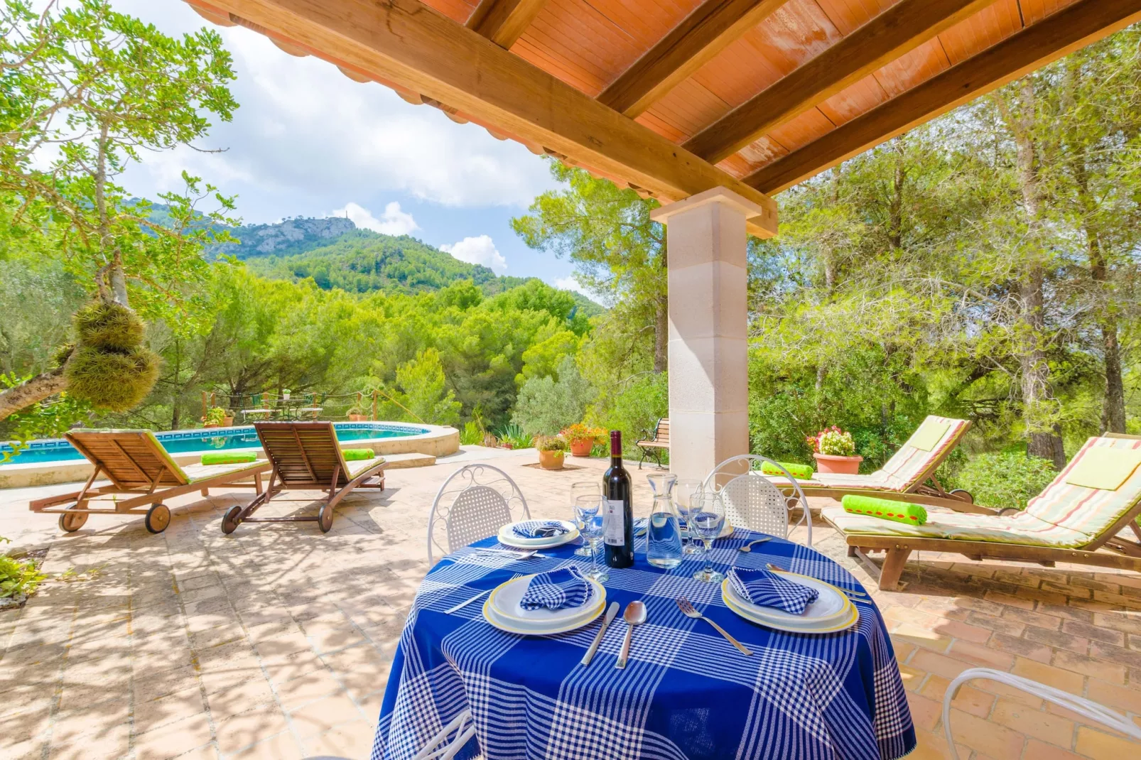 Casa Mas-Terrace balcony