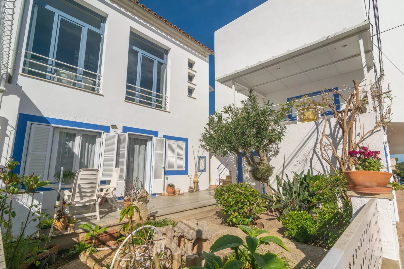 Casa Acogedora - Exterior in summer