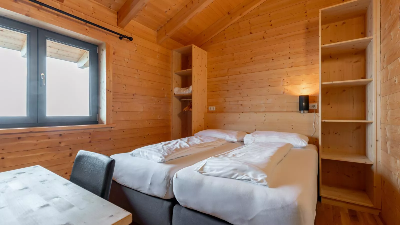 Alpina Lodge-Bedroom