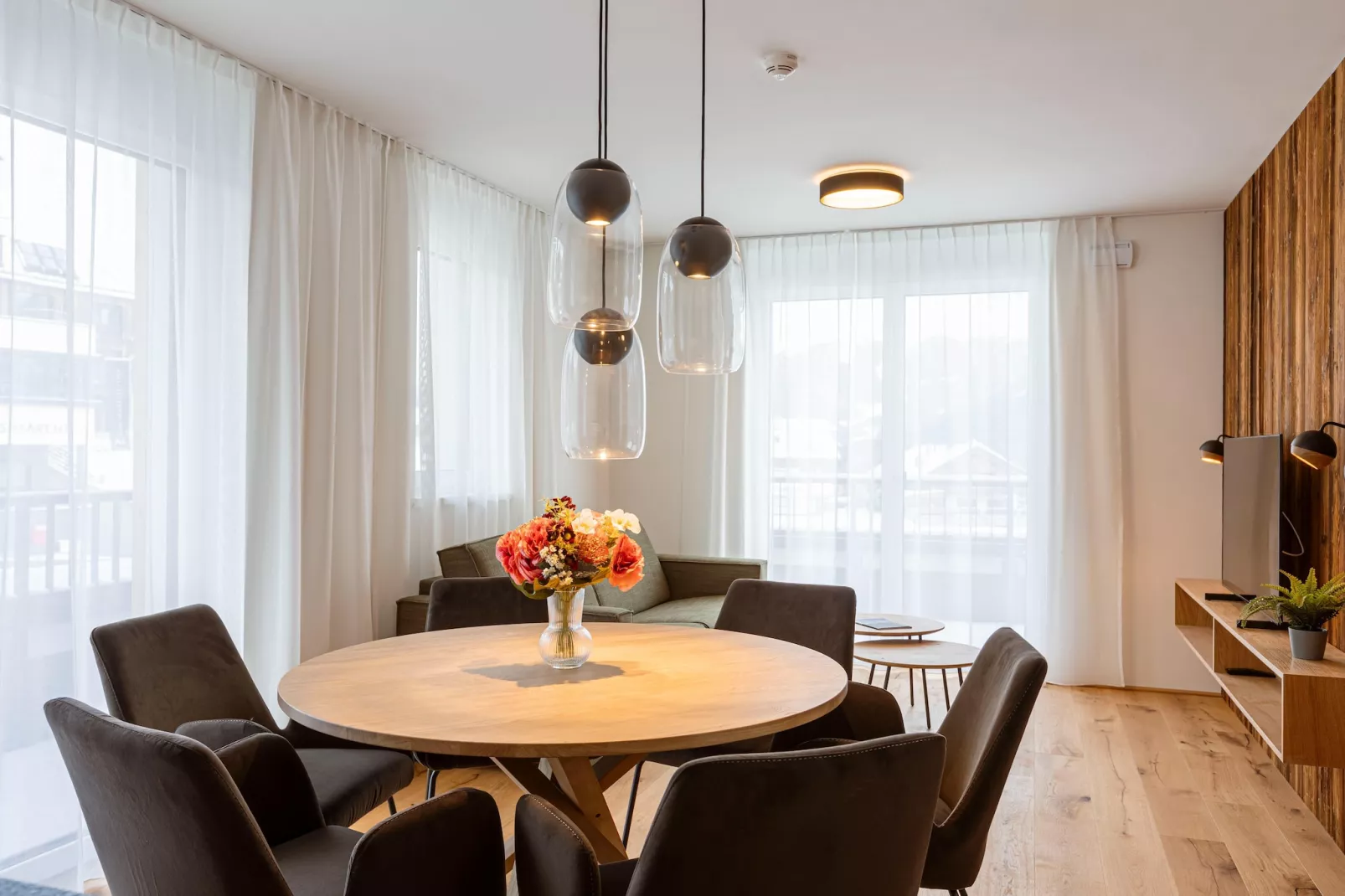 Fiss Suites 10-Dining room