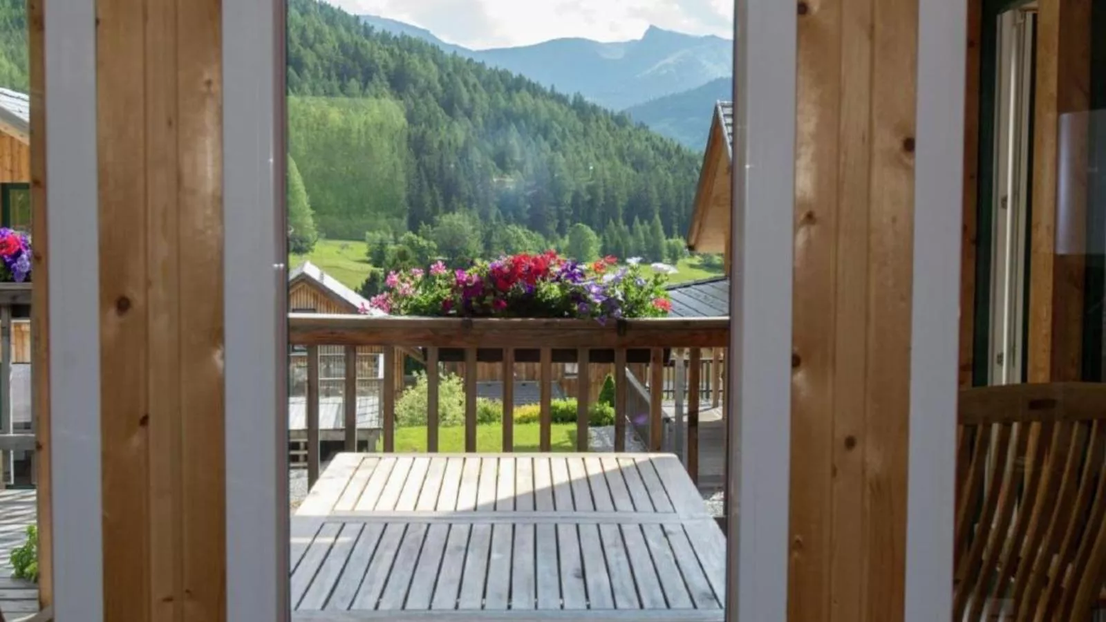 The Laerch-Aussicht Sommer
