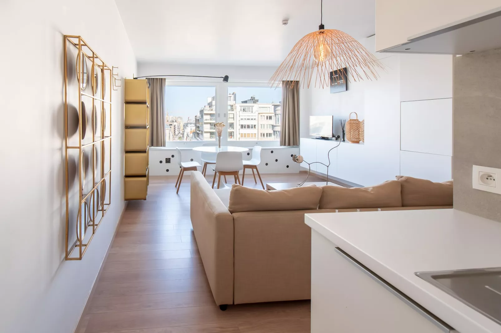 Auriga-Living room