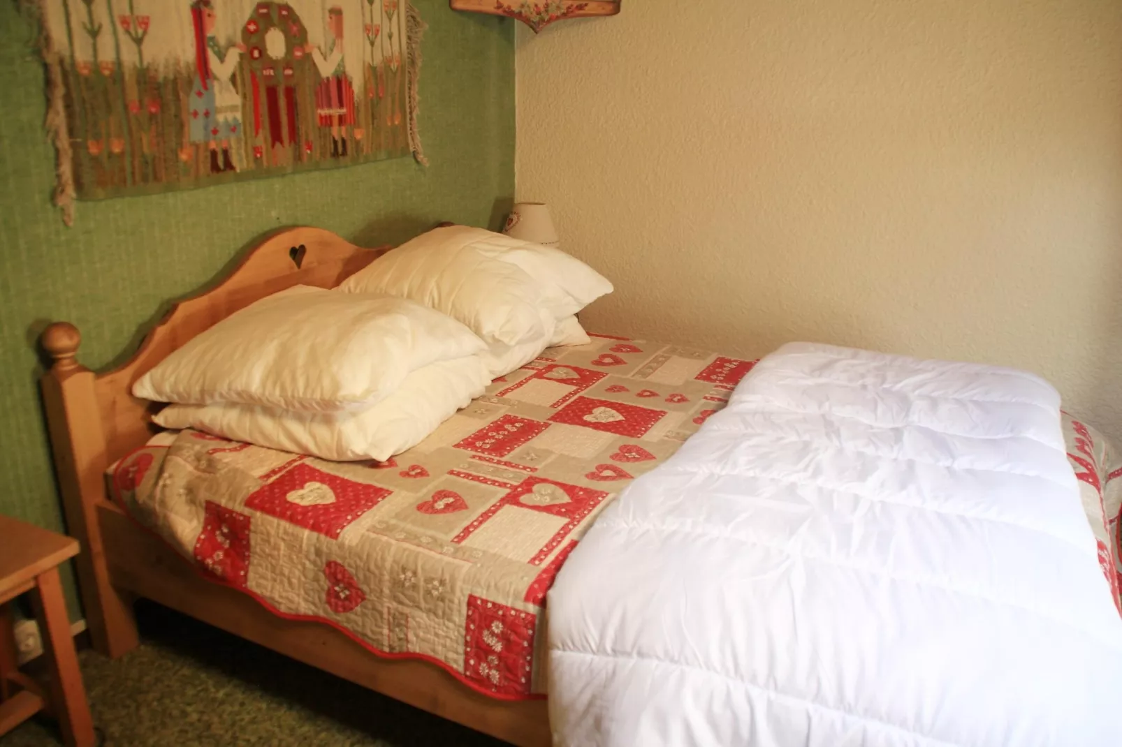 Moulin ML184 TELECABINE & MOUNTAIN 4 pers.-Bedroom