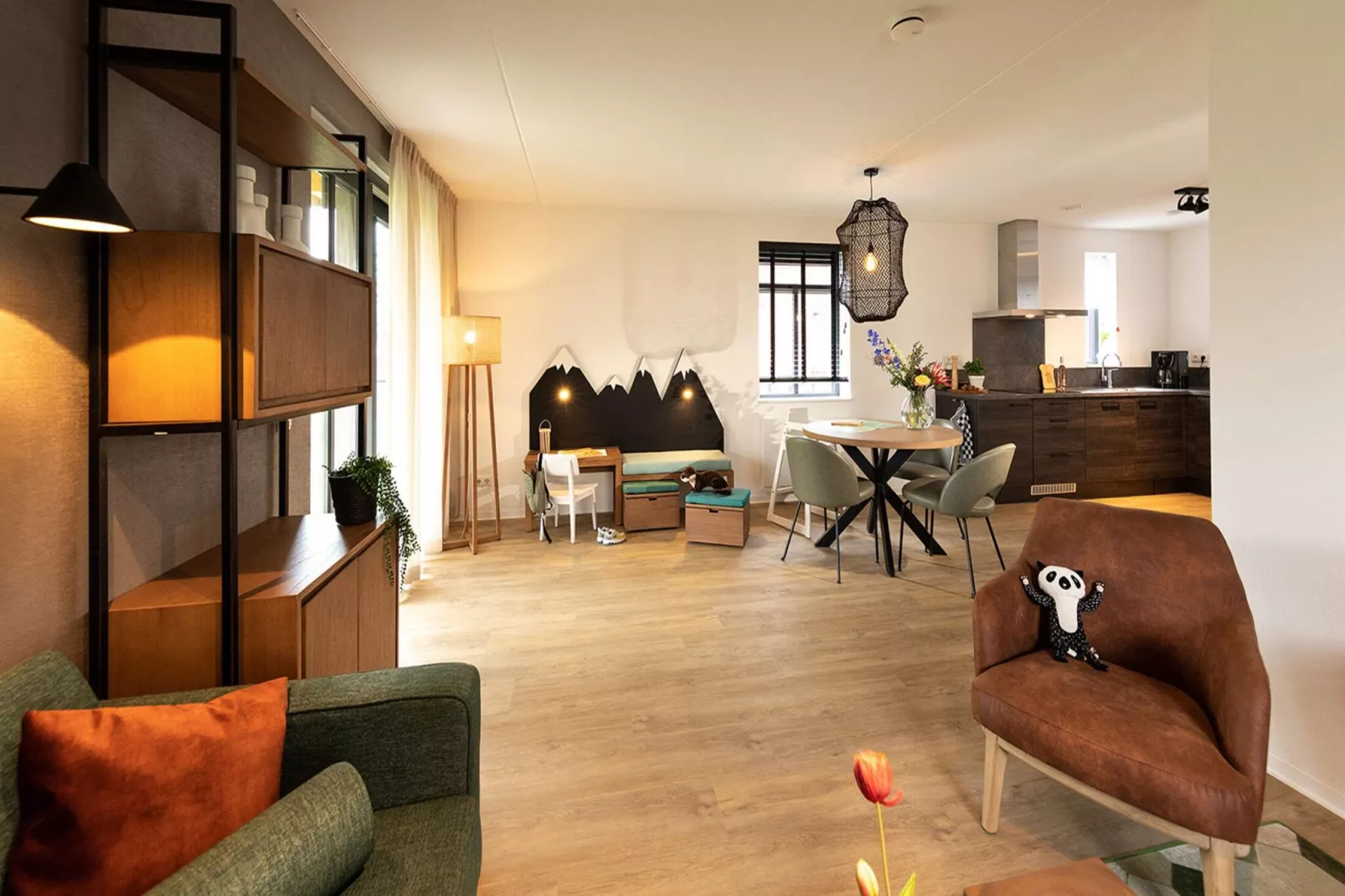 Kids Special 4p-Living room