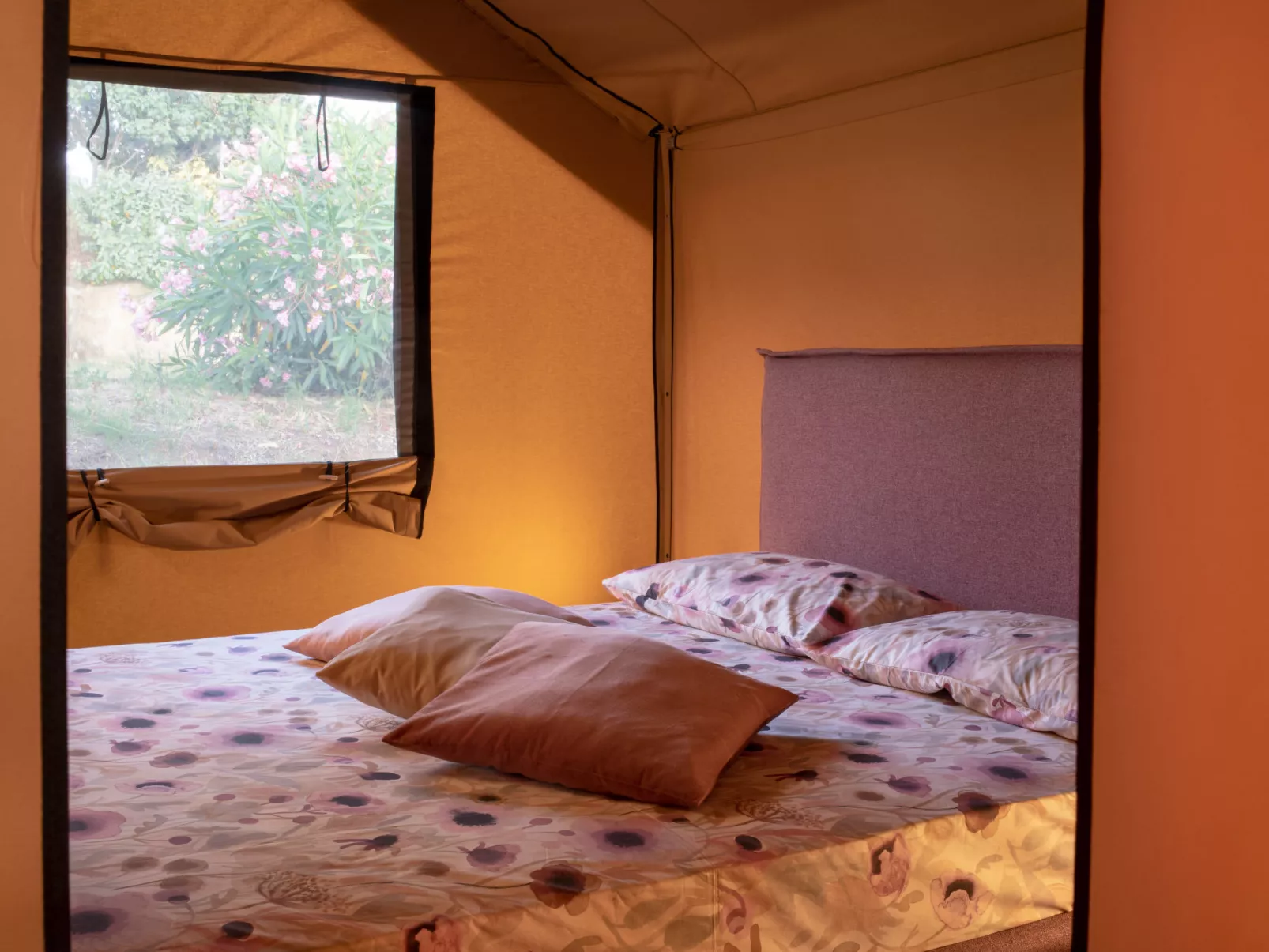Glampingtent Zeus-Inside