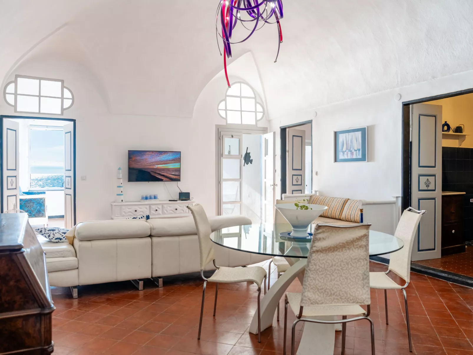 La Loggia sul mare-Dedans
