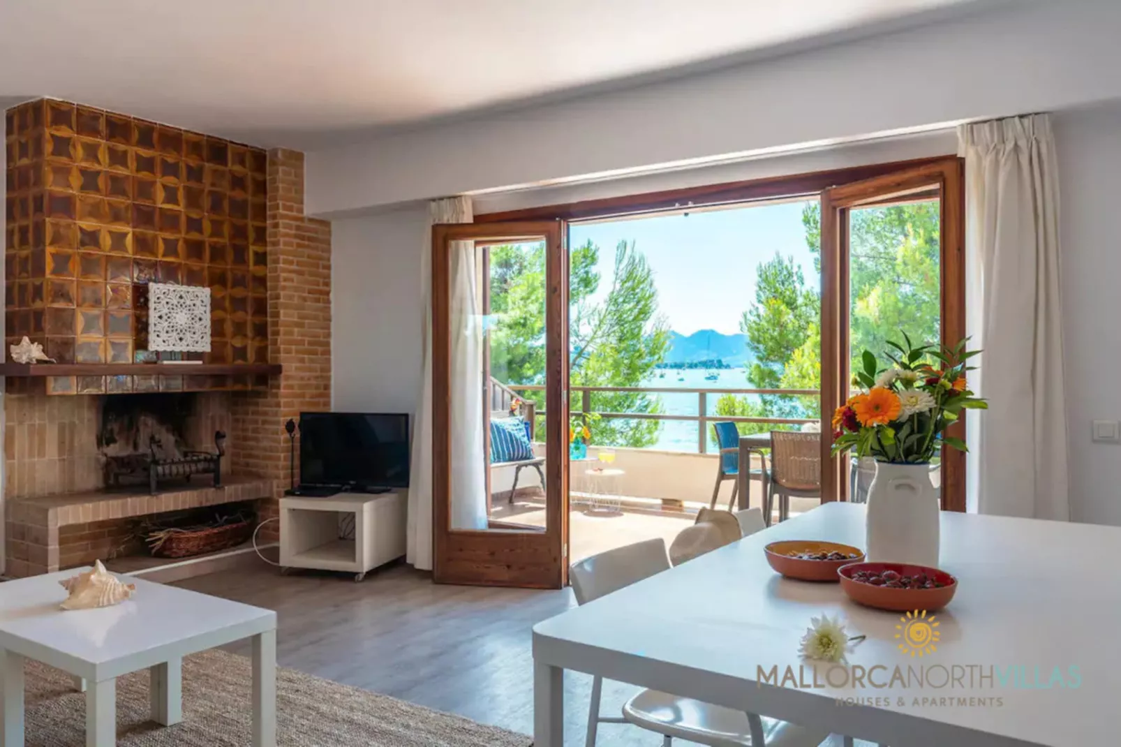Apartamento Voramar I : Primera Línea en Pine Walk-Wohnzimmer