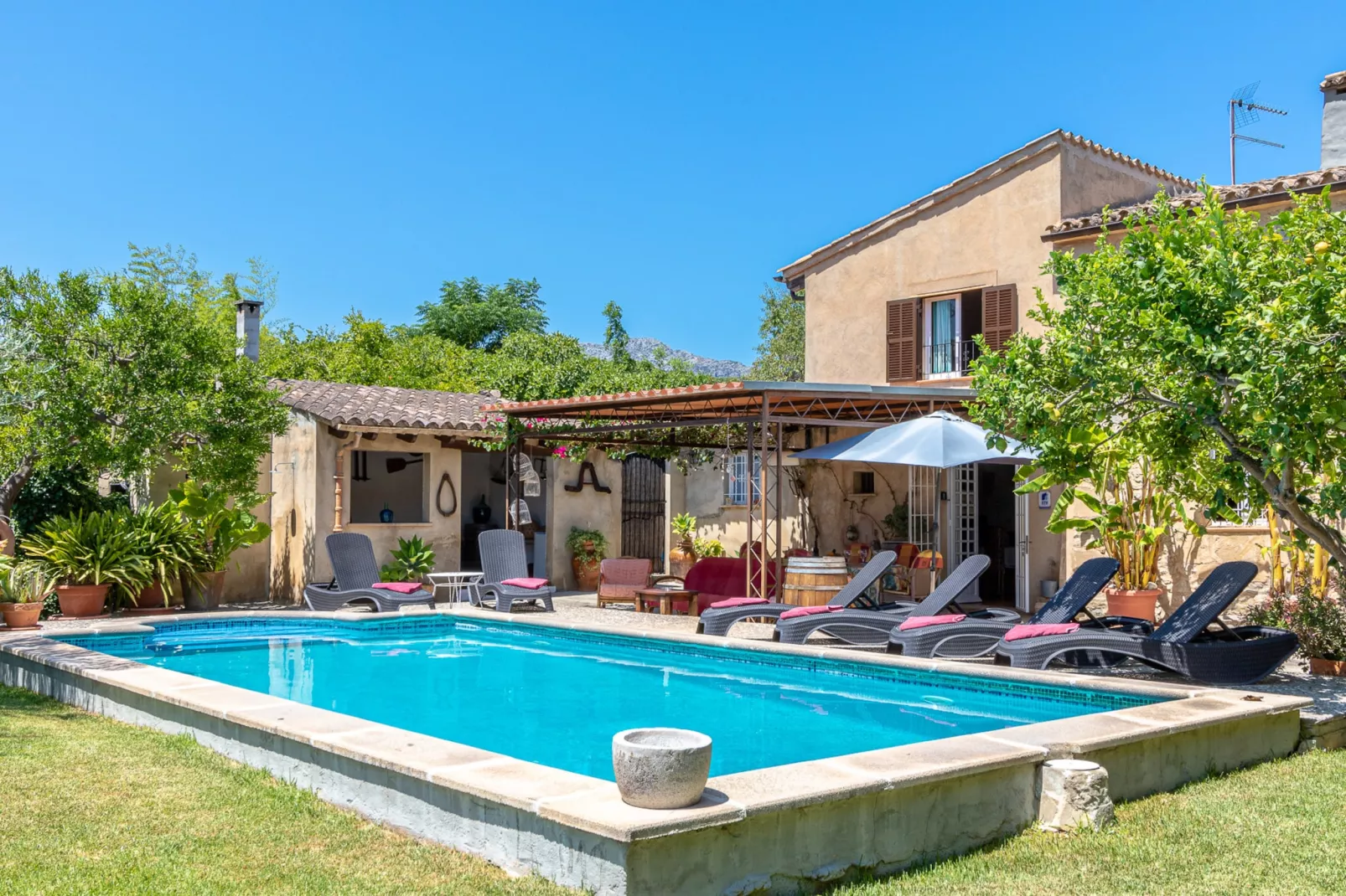 Ca na Pereta: Encanto Tradicional con Piscina Priv-Pool