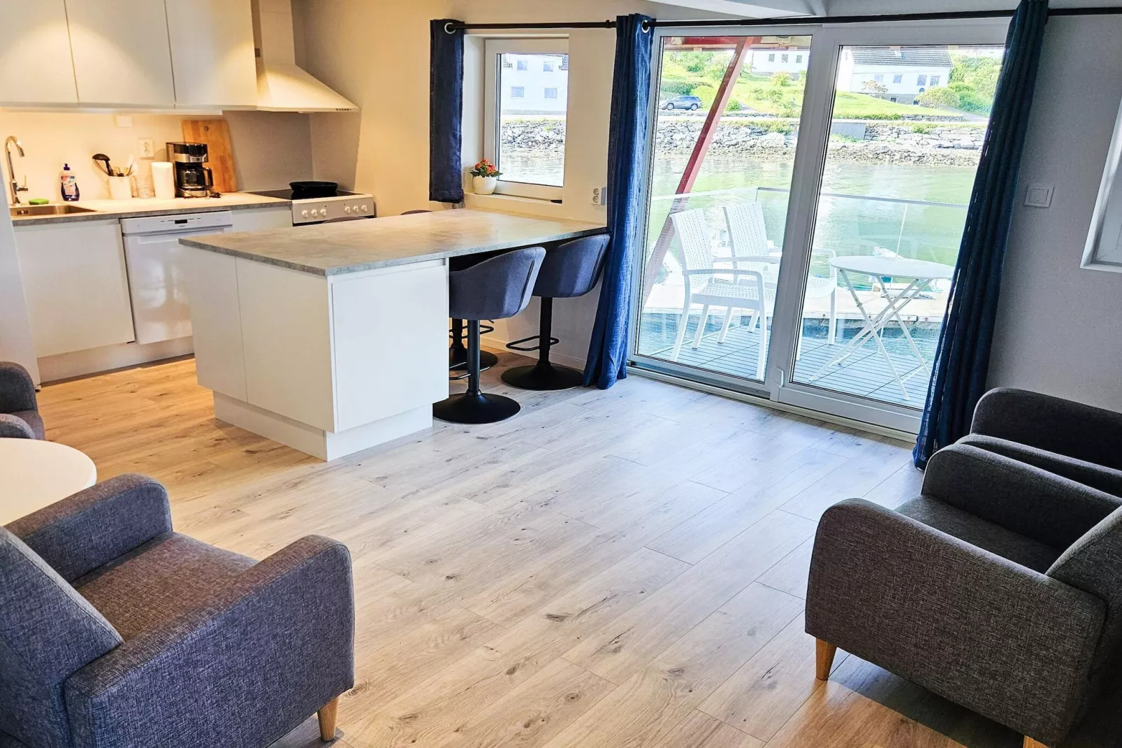4 person holiday home in Sørbøvåg-Indoor