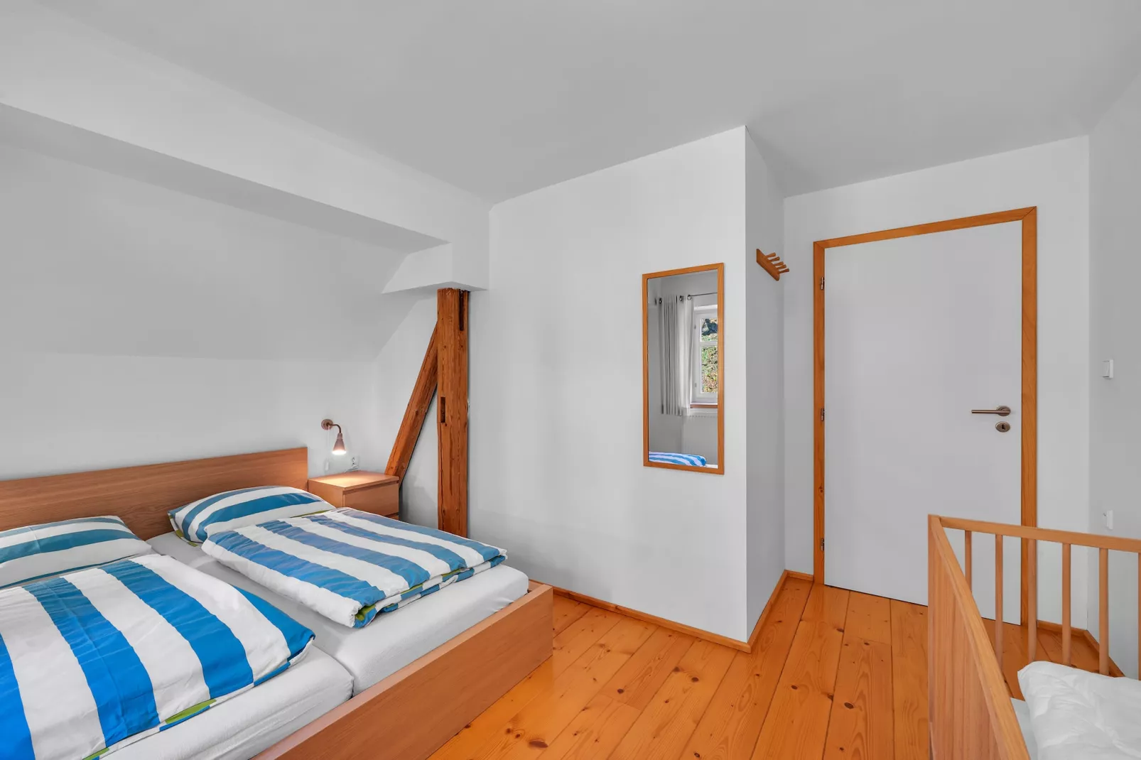 Mlade Buky KJH348-Bedroom