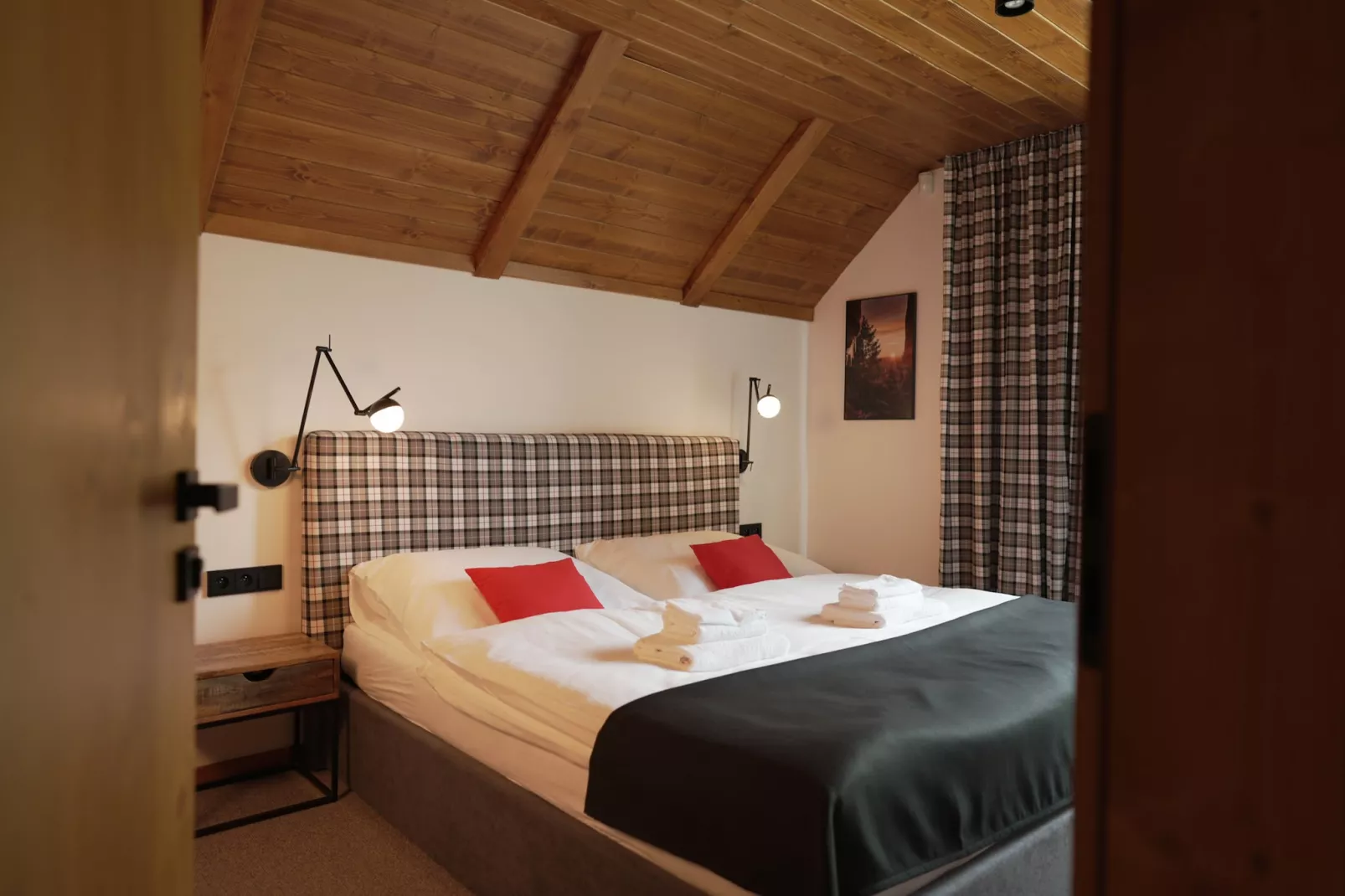 Cerny Dul KCMV115-Schlafzimmer
