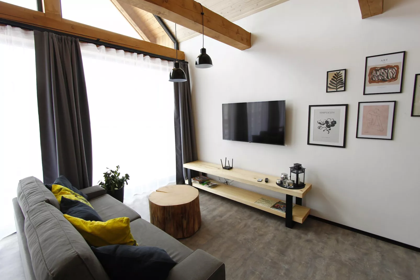 Pernstejn VPM019-SC3-Wohnzimmer