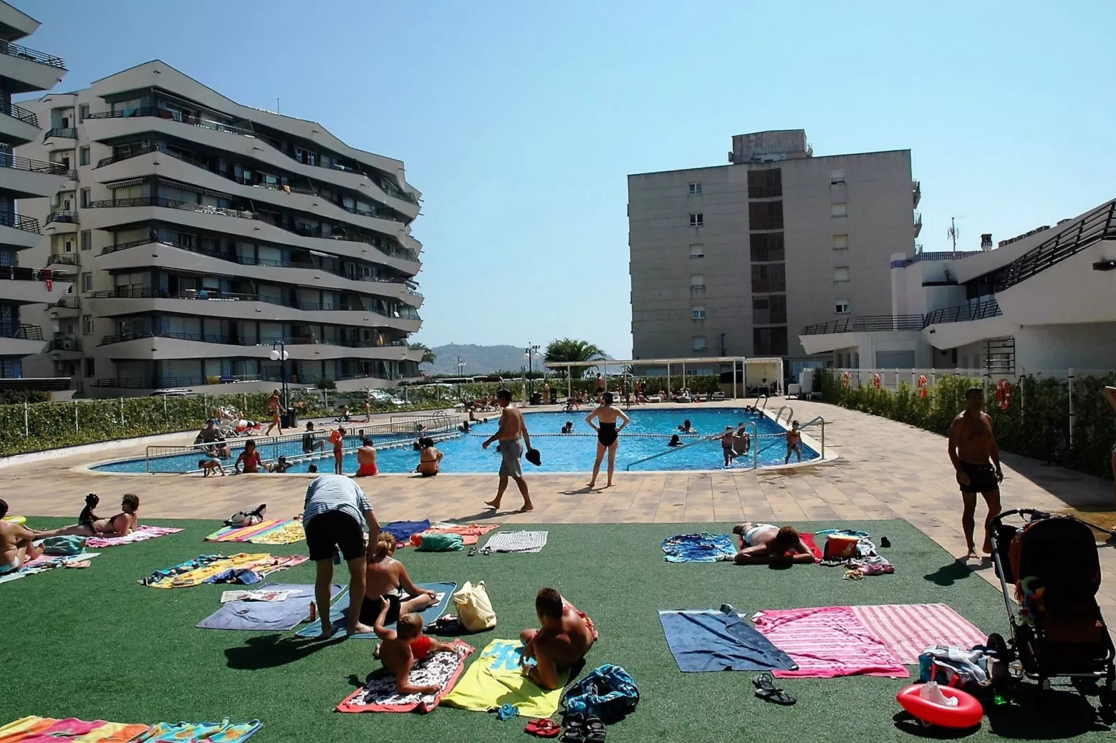 ROCAMAURA I A 3-1-Schwimmbad