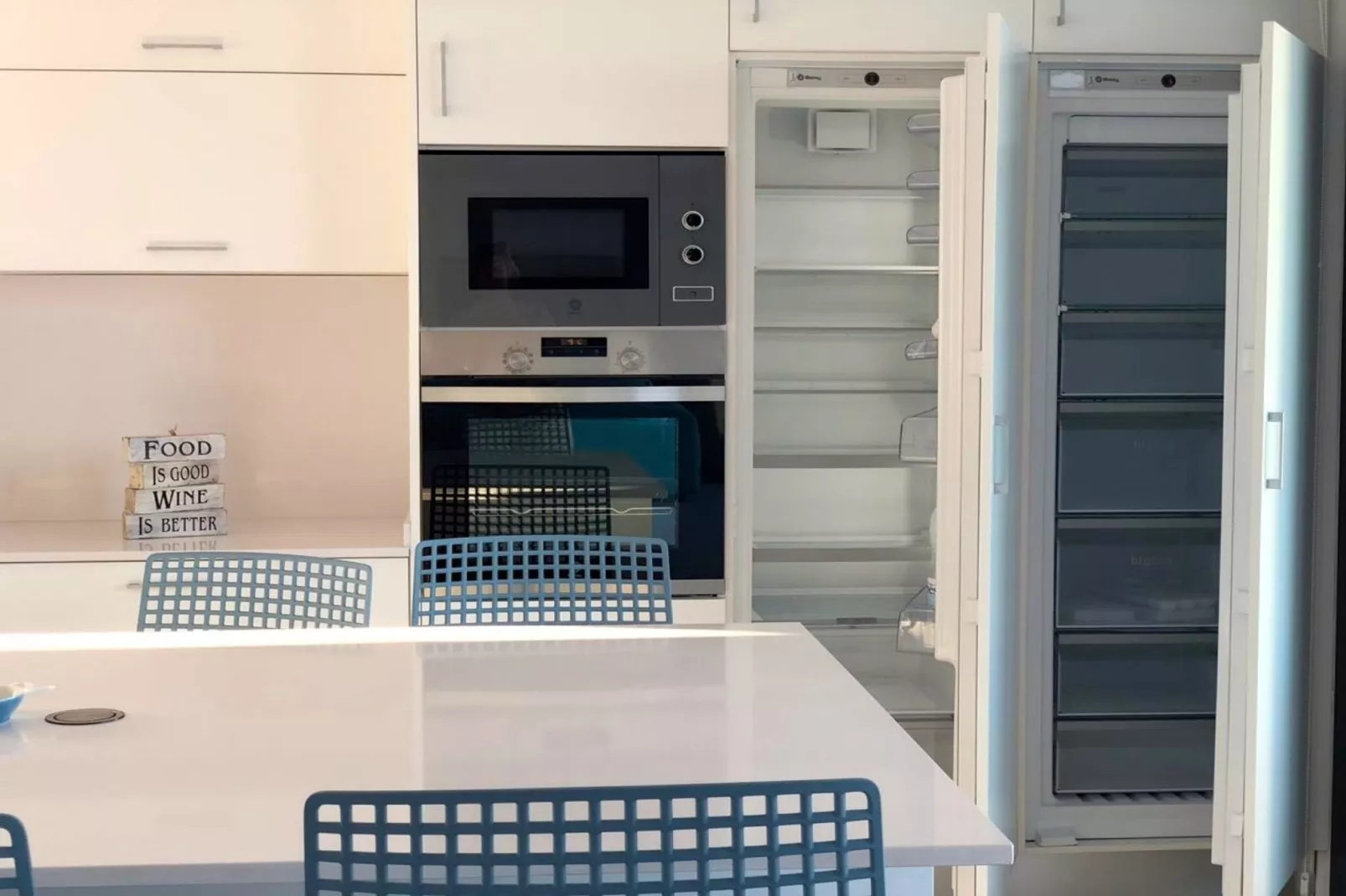 VILLA PINELL-Kitchen