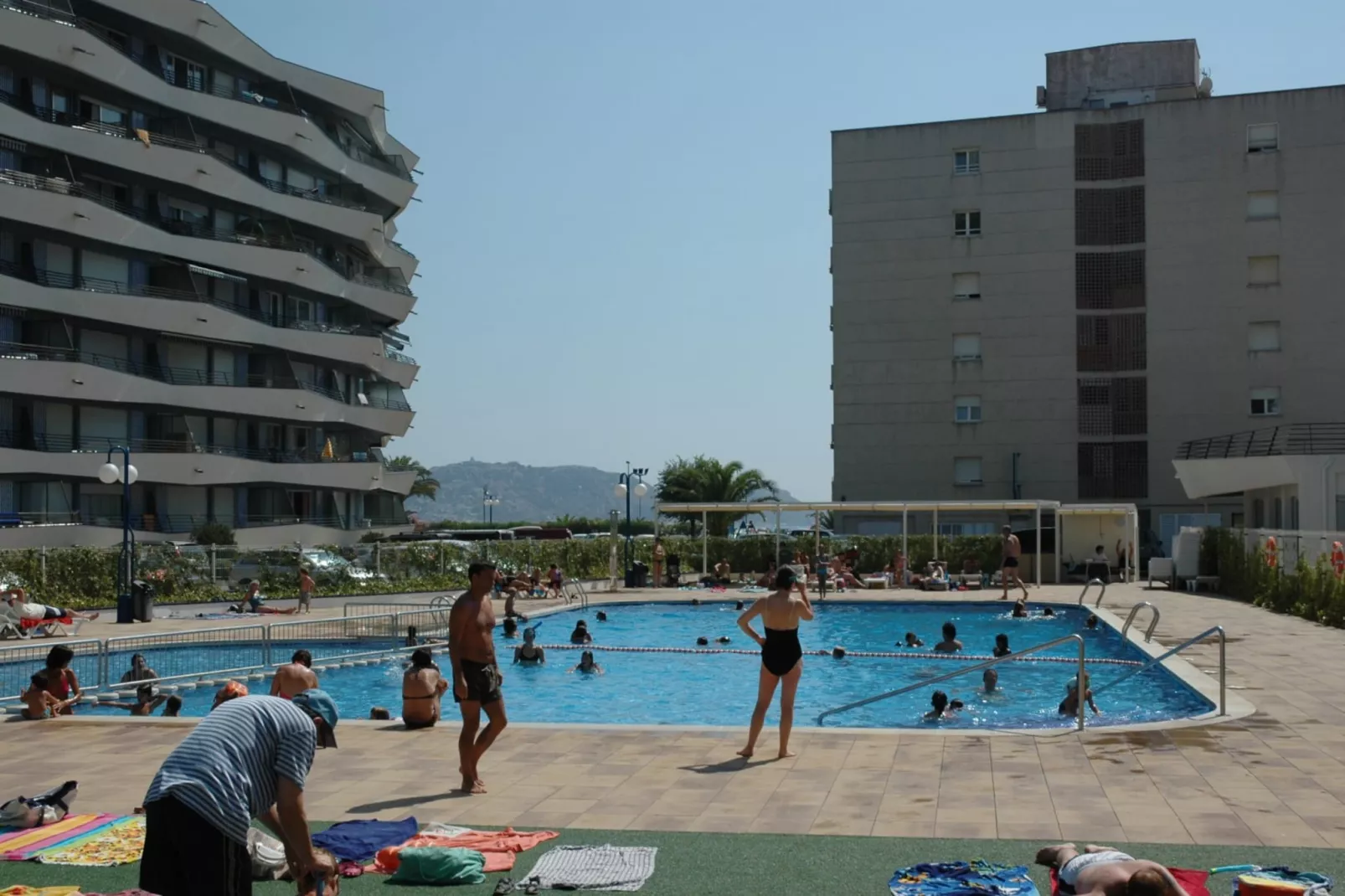 ROCAMAURA I B 4-2-Schwimmbad