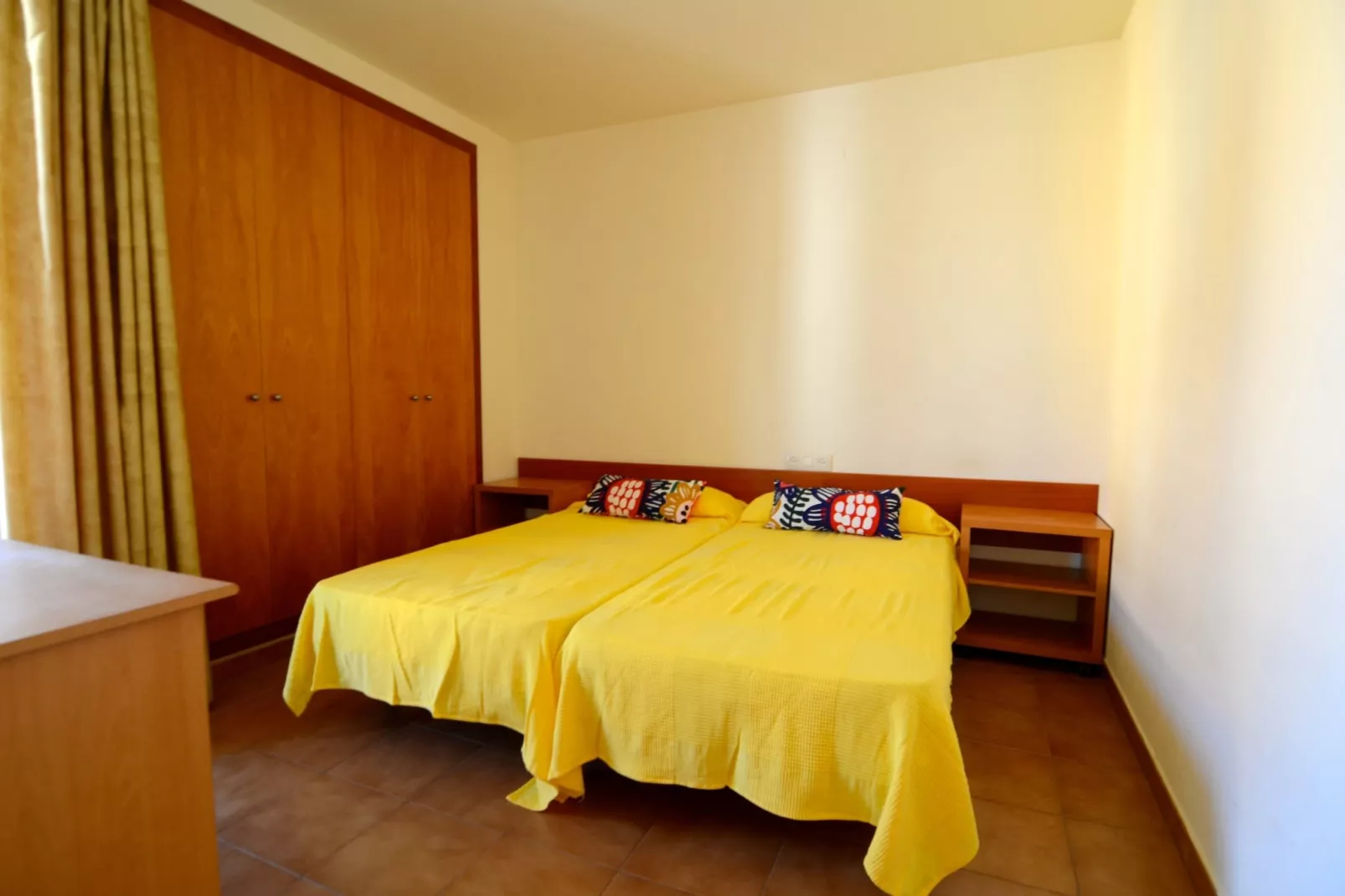 MIAMI II 101-Bedroom