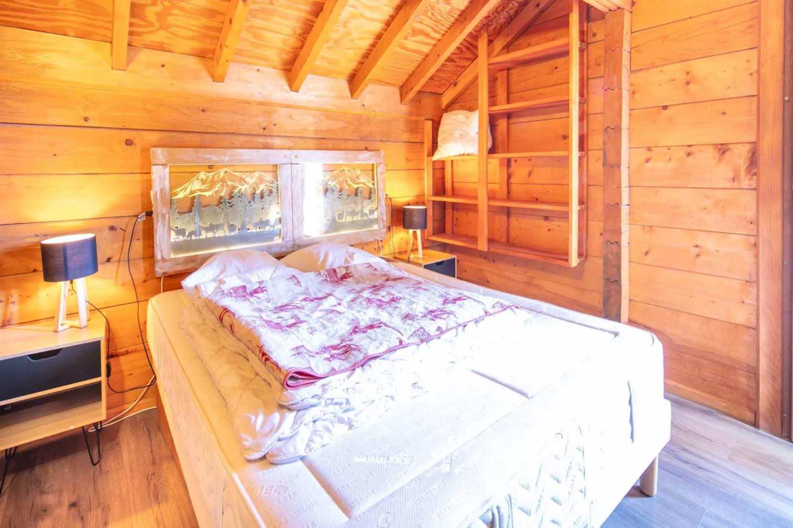 Chalet Le Soleil Levant - 7P12-Bedroom