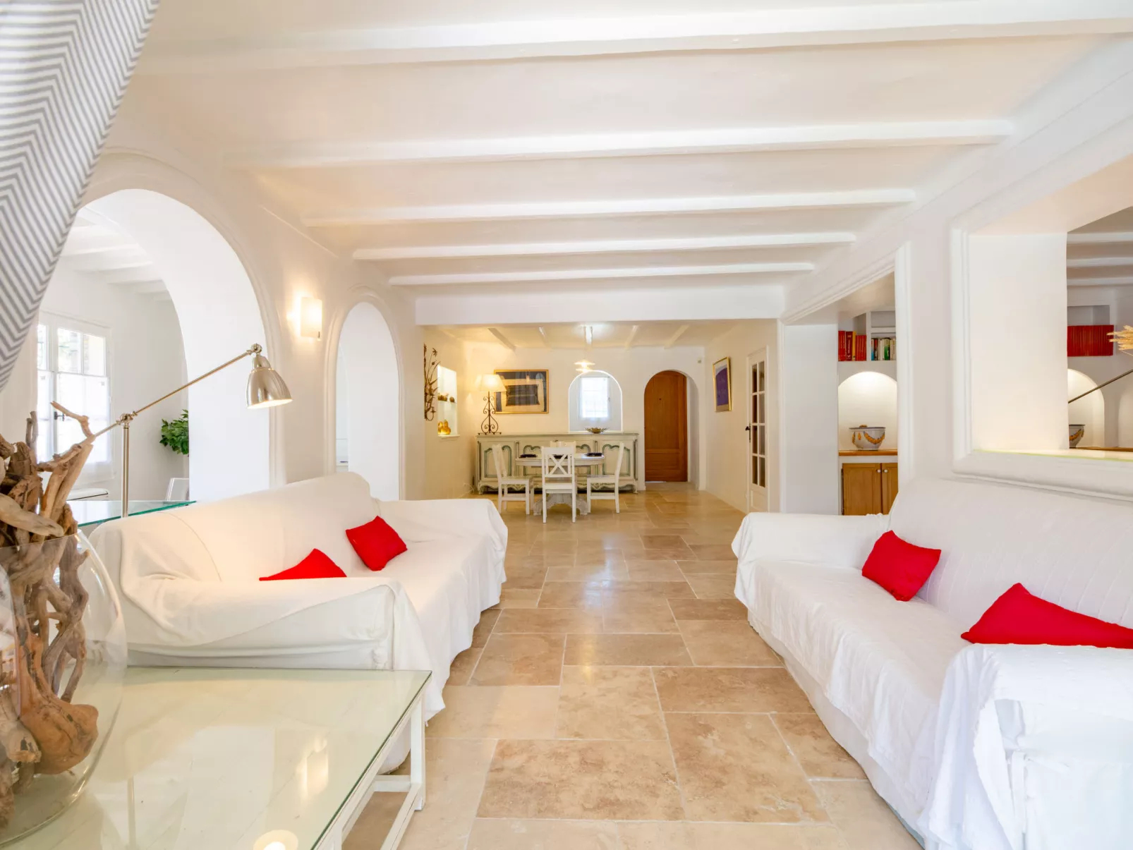 Villa Cyrnos-Inside