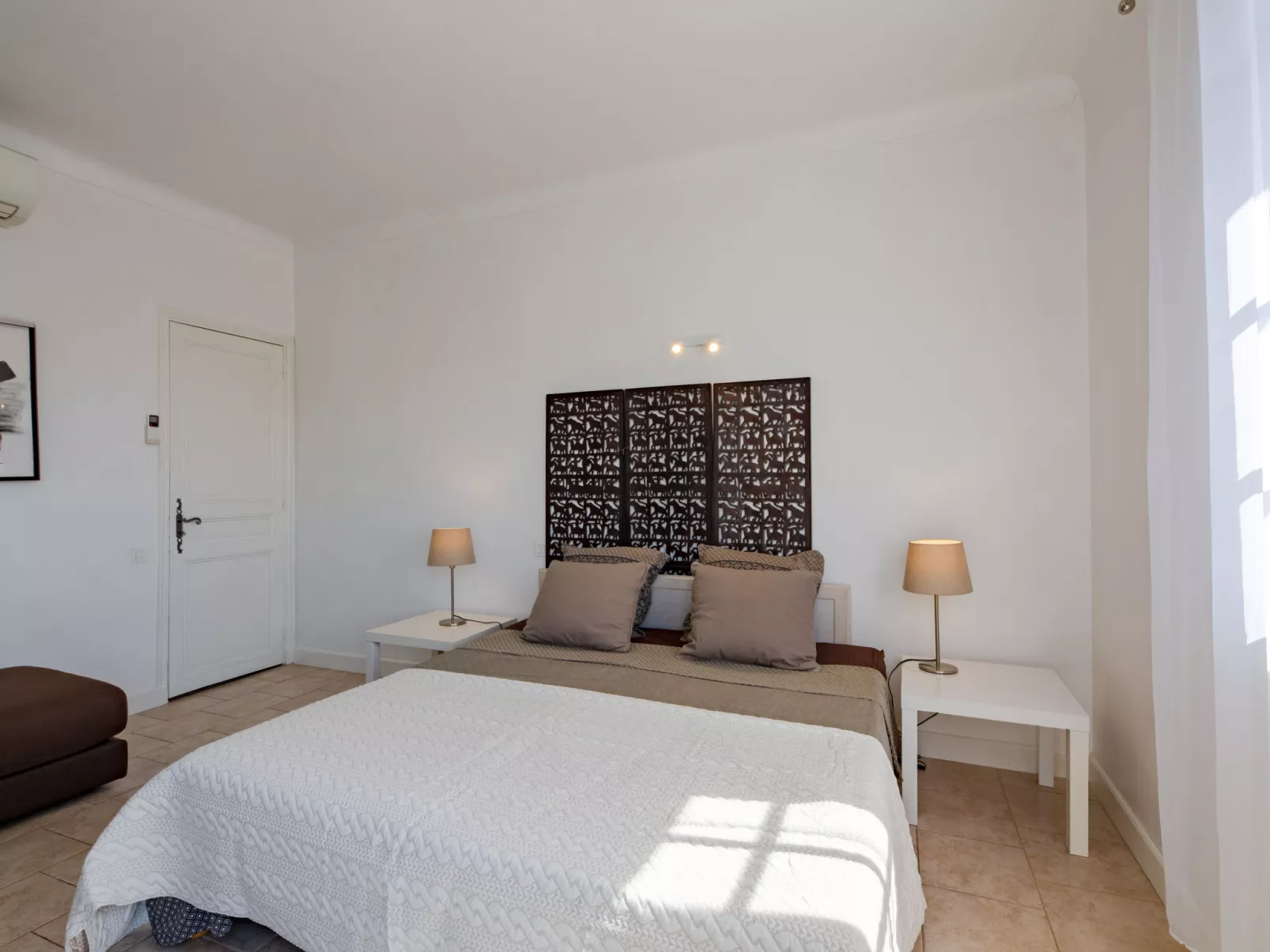 Villa Cyrnos-Inside