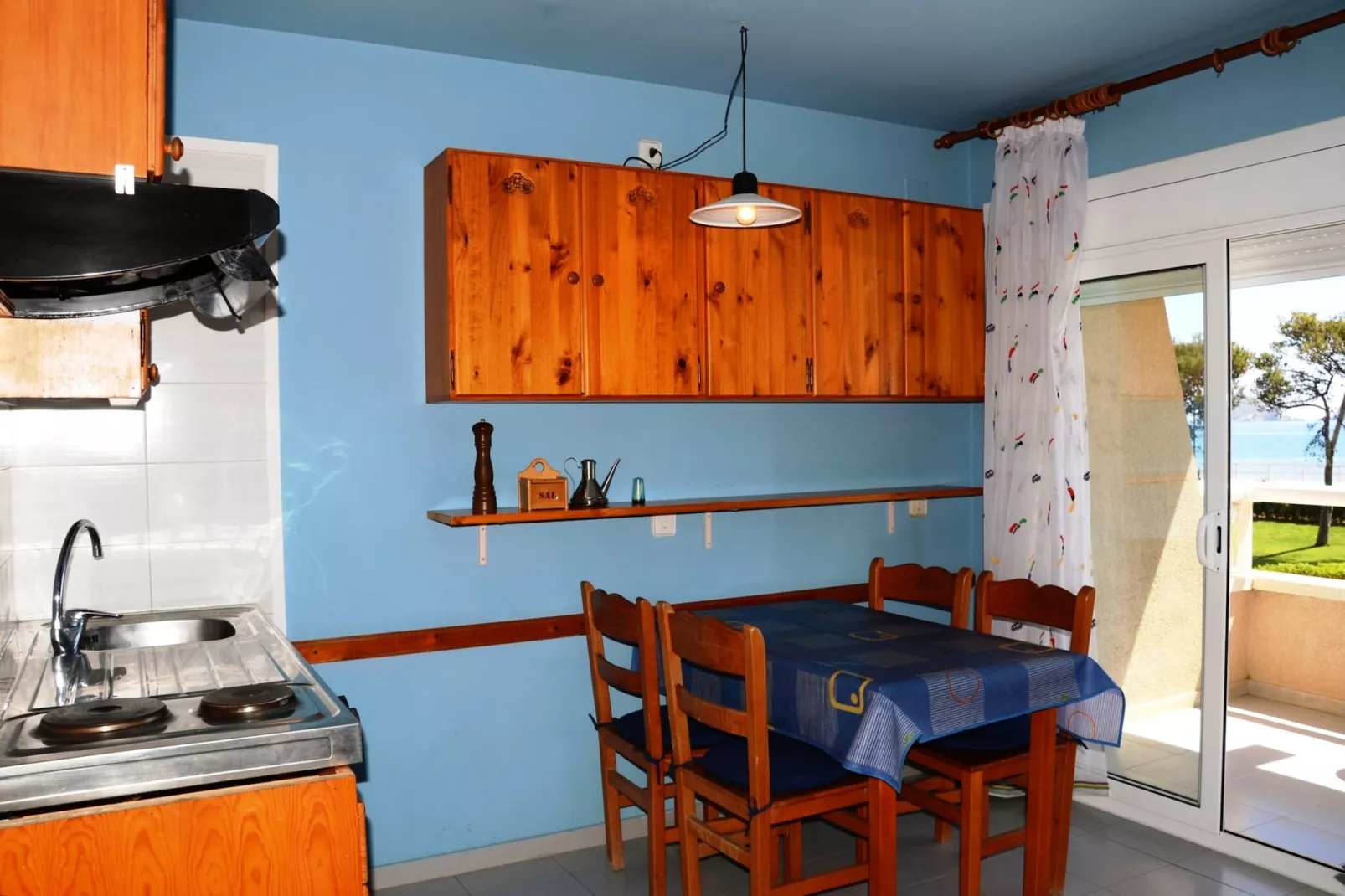 ARGONAVIS 206-Kitchen