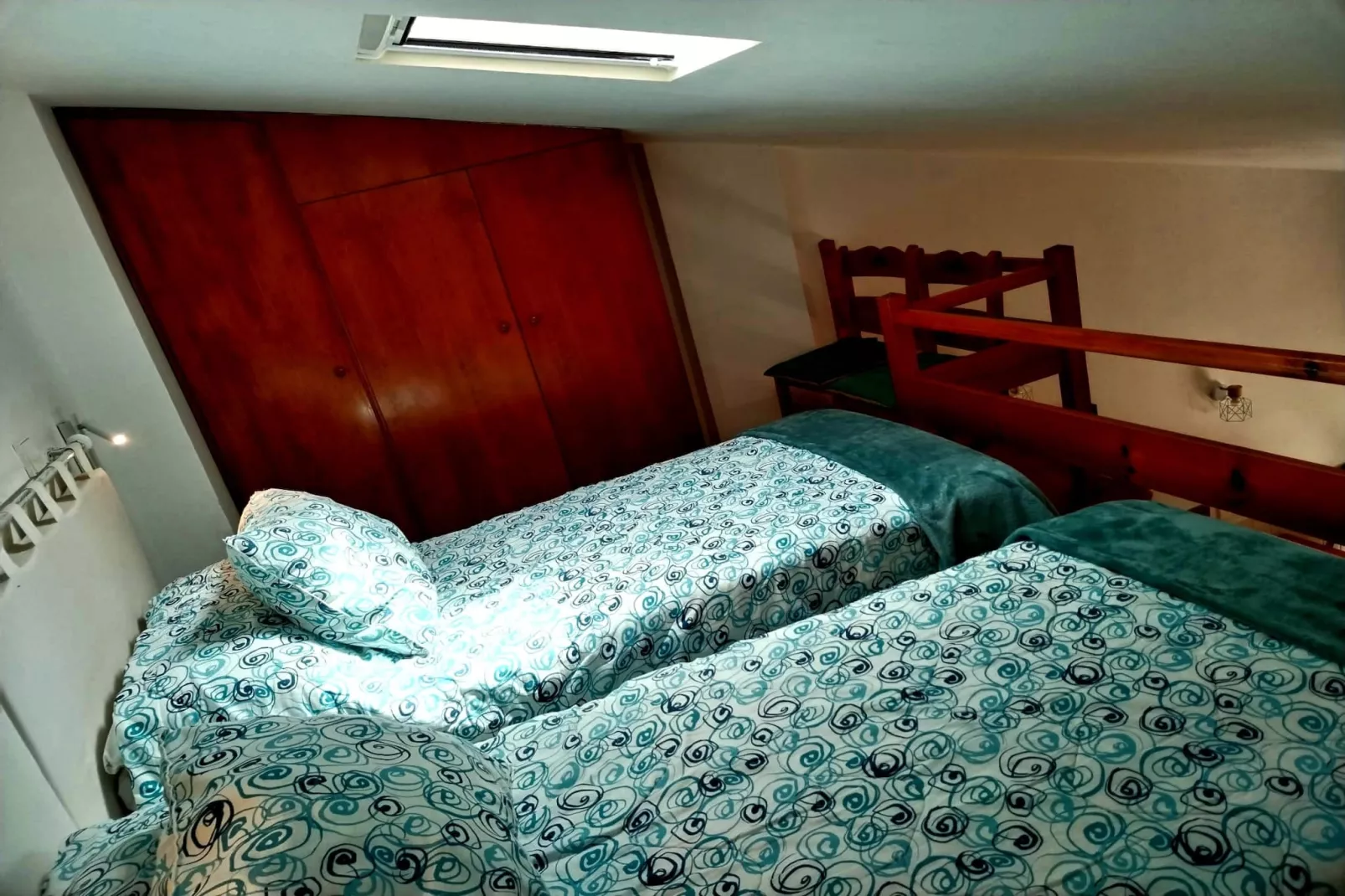 ARGONAVIS 319-Bedroom