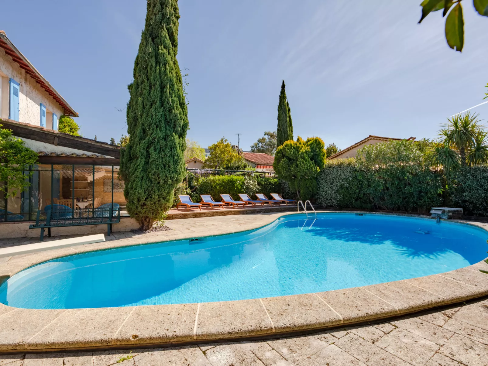 Villa Cyrnos-Outside