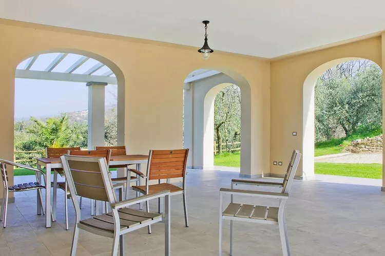 Agri-tourism Giugnano Poggio del Sole Lamporecchio-2-Raum Typ C ca 70 qm-Terrace