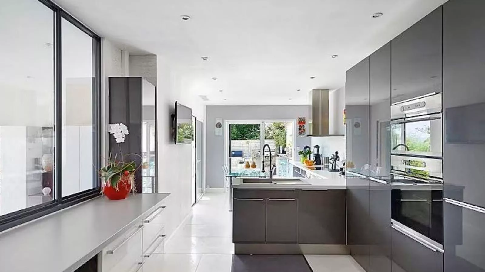 La Meréveil-Kitchen