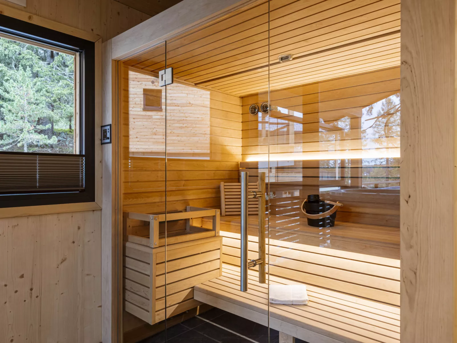 Superior # 12 Sauna & Hot Tub-Inside