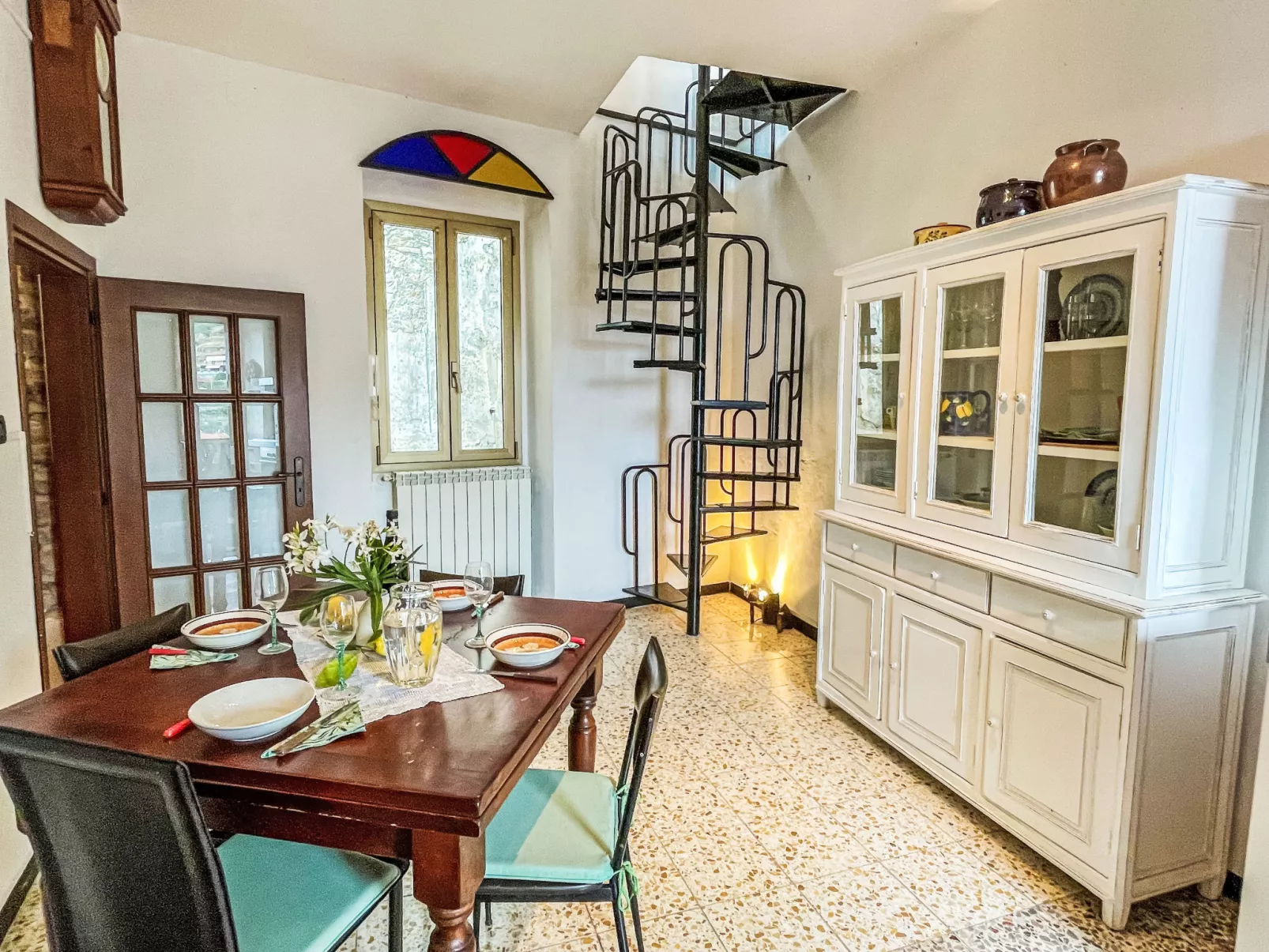 Casa Alfonso e Derna-Inside
