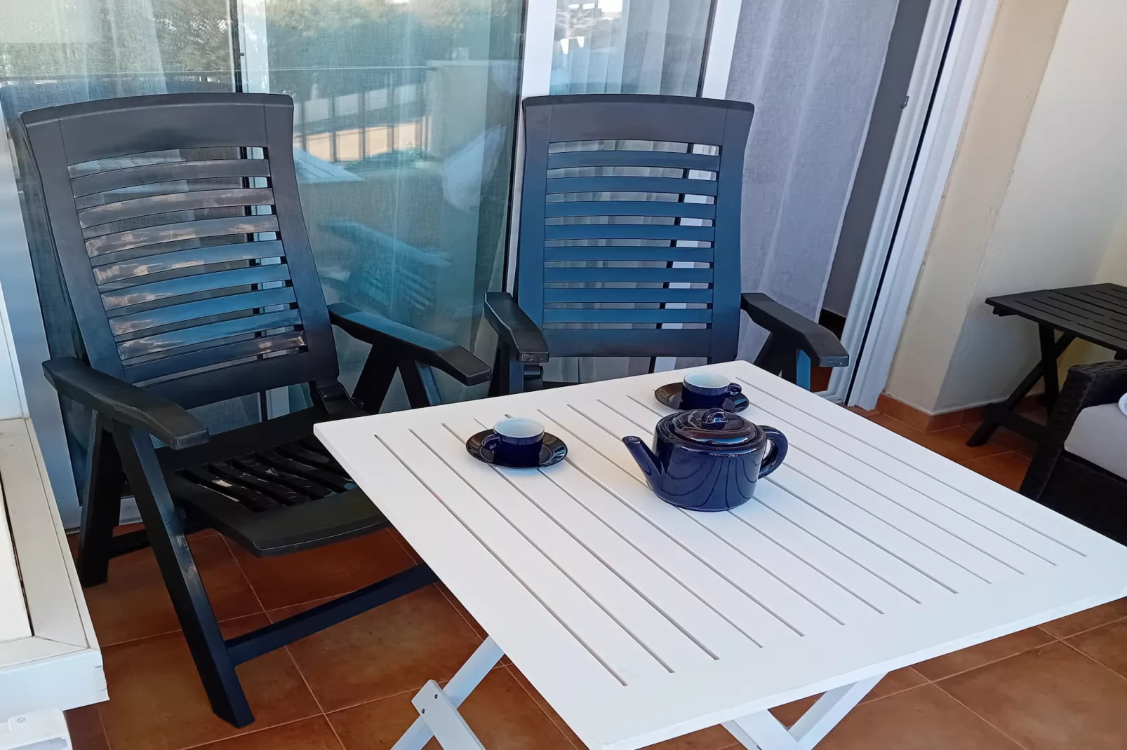 ELS AMARRES 1-1-Terrassenbalkon