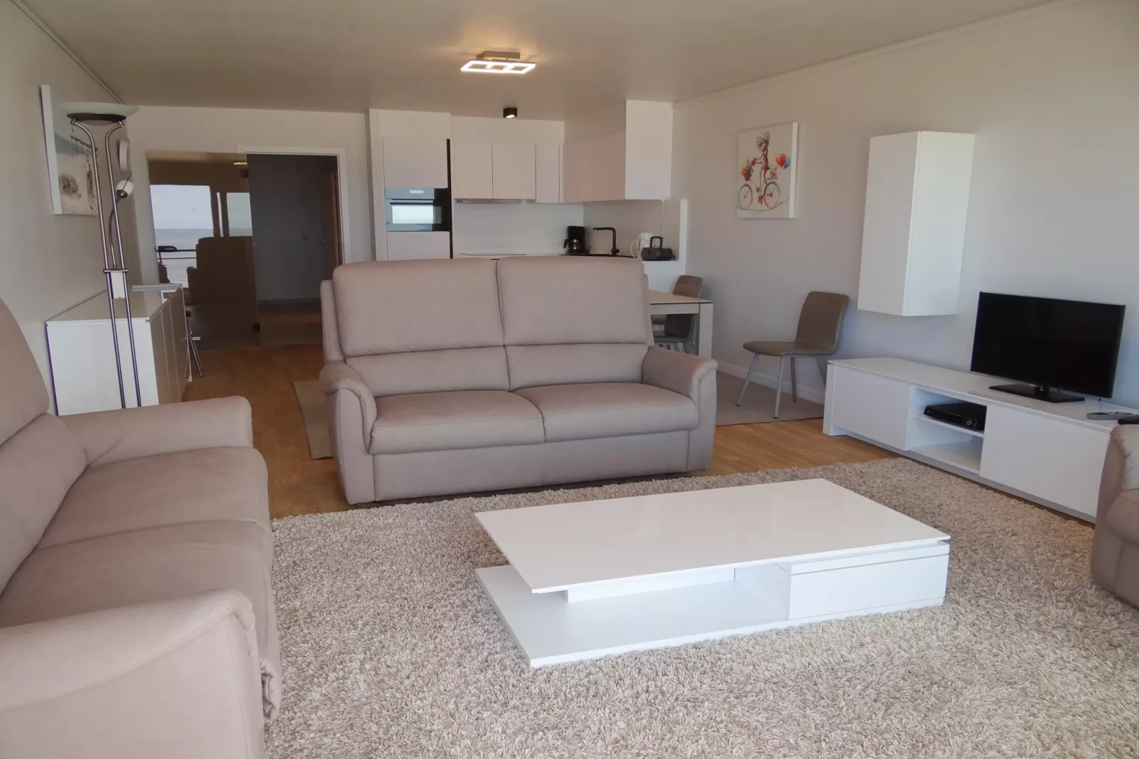 SCORPIO B 0601GAR-Wohnzimmer