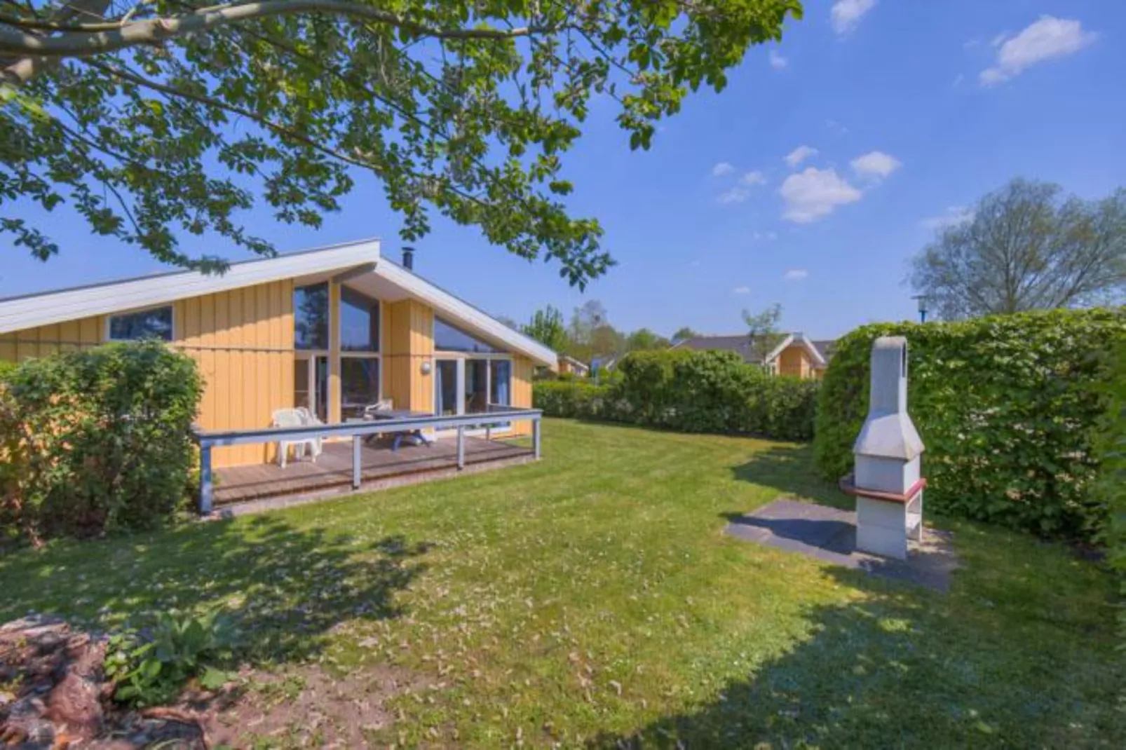 Ferienhaus Seeschwalbe-50-Exterior summer