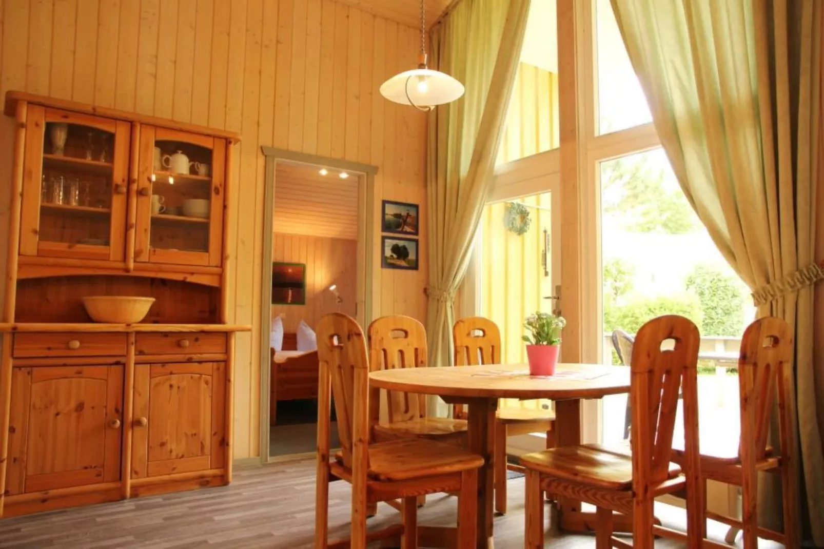 FH Seeschwalbe 98-Living room
